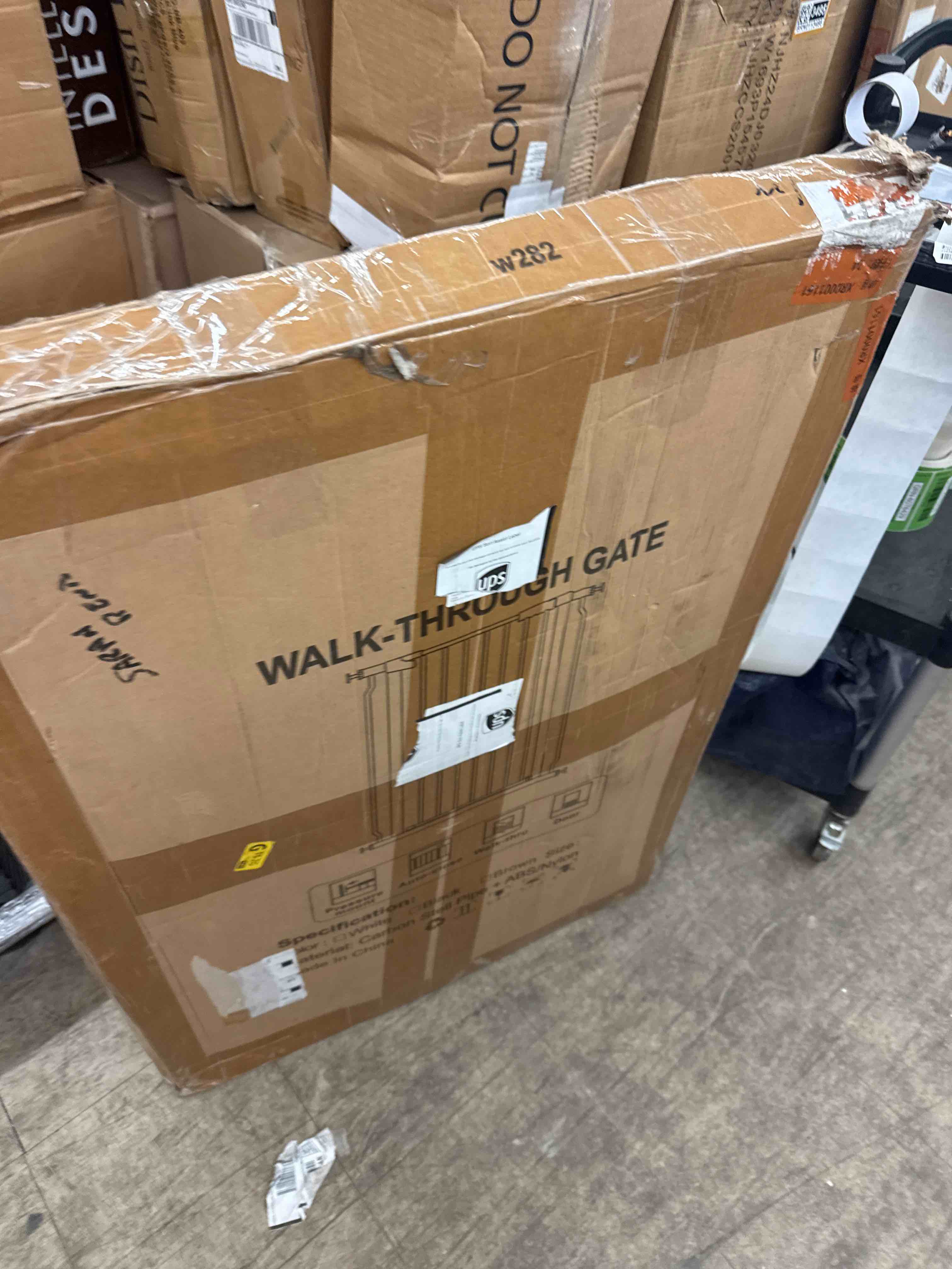 https://s3.amazonaws.com/lotting-images-prod/phillipi/BRN0113472_1730138787725.jpeg