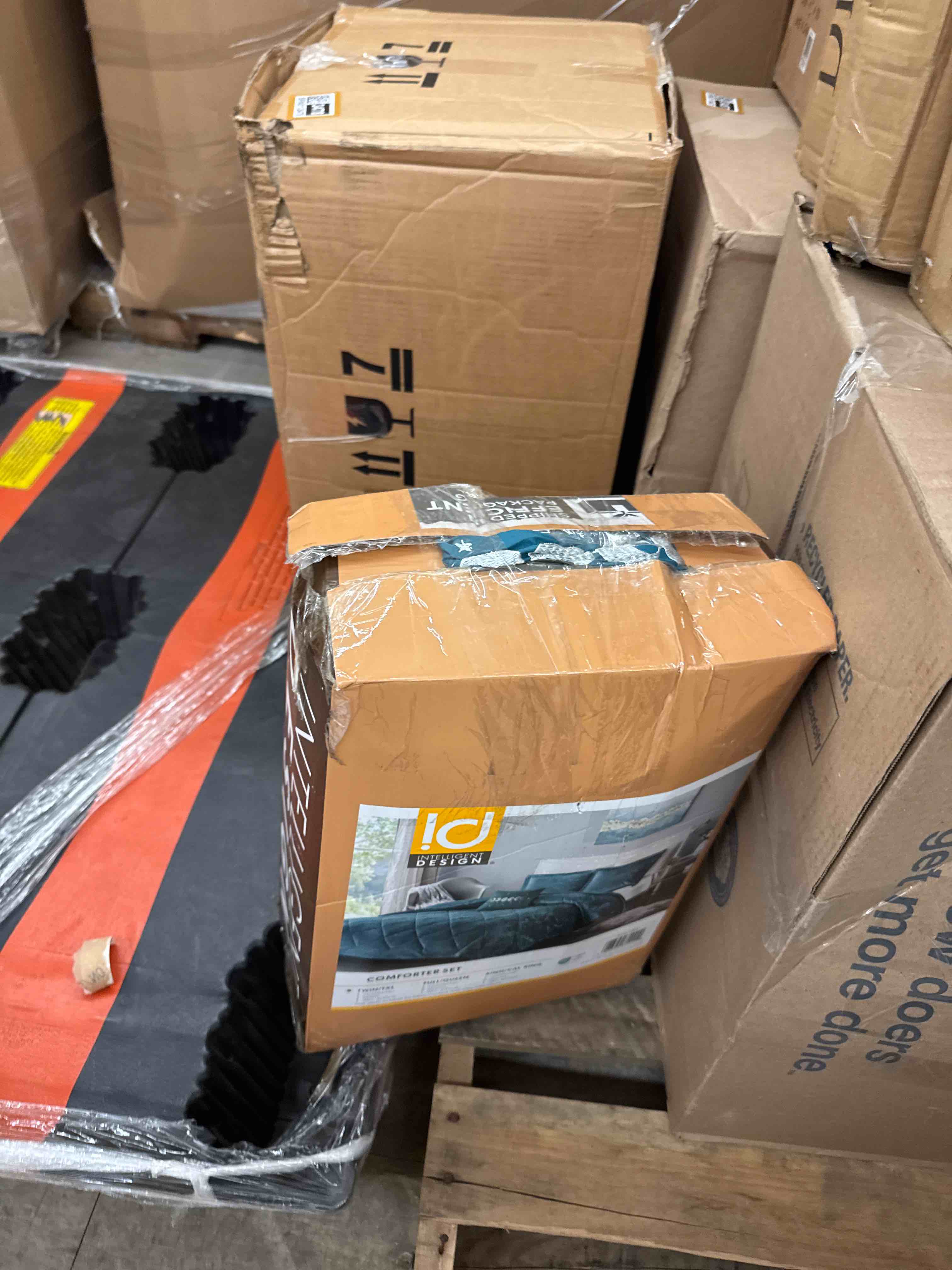 https://s3.amazonaws.com/lotting-images-prod/phillipi/BRN0113477_1730138125270.jpeg