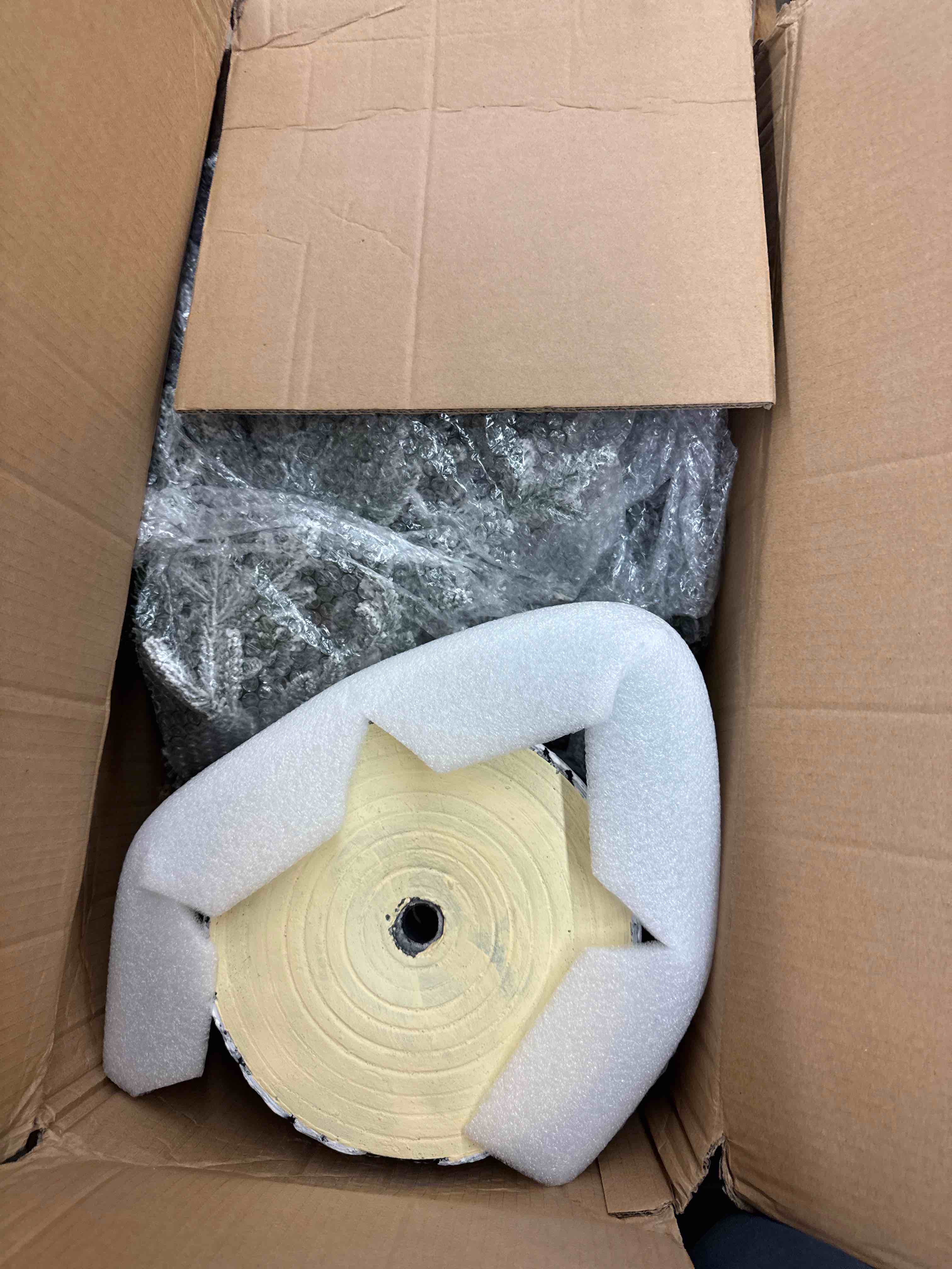 https://s3.amazonaws.com/lotting-images-prod/phillipi/BRN0113653_1729537650828.jpeg
