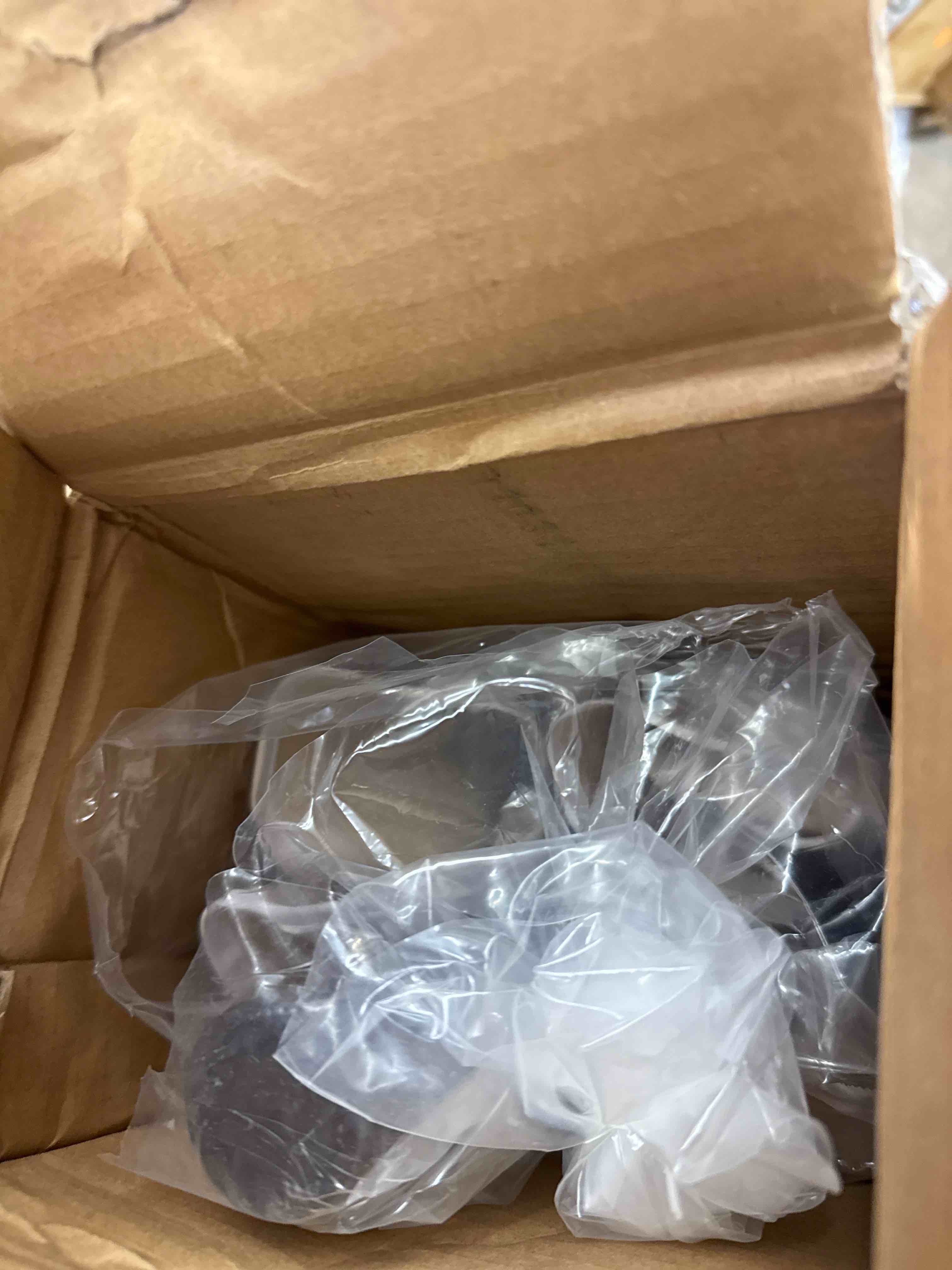 https://s3.amazonaws.com/lotting-images-prod/phillipi/BRN0113670_1729534162836.jpeg