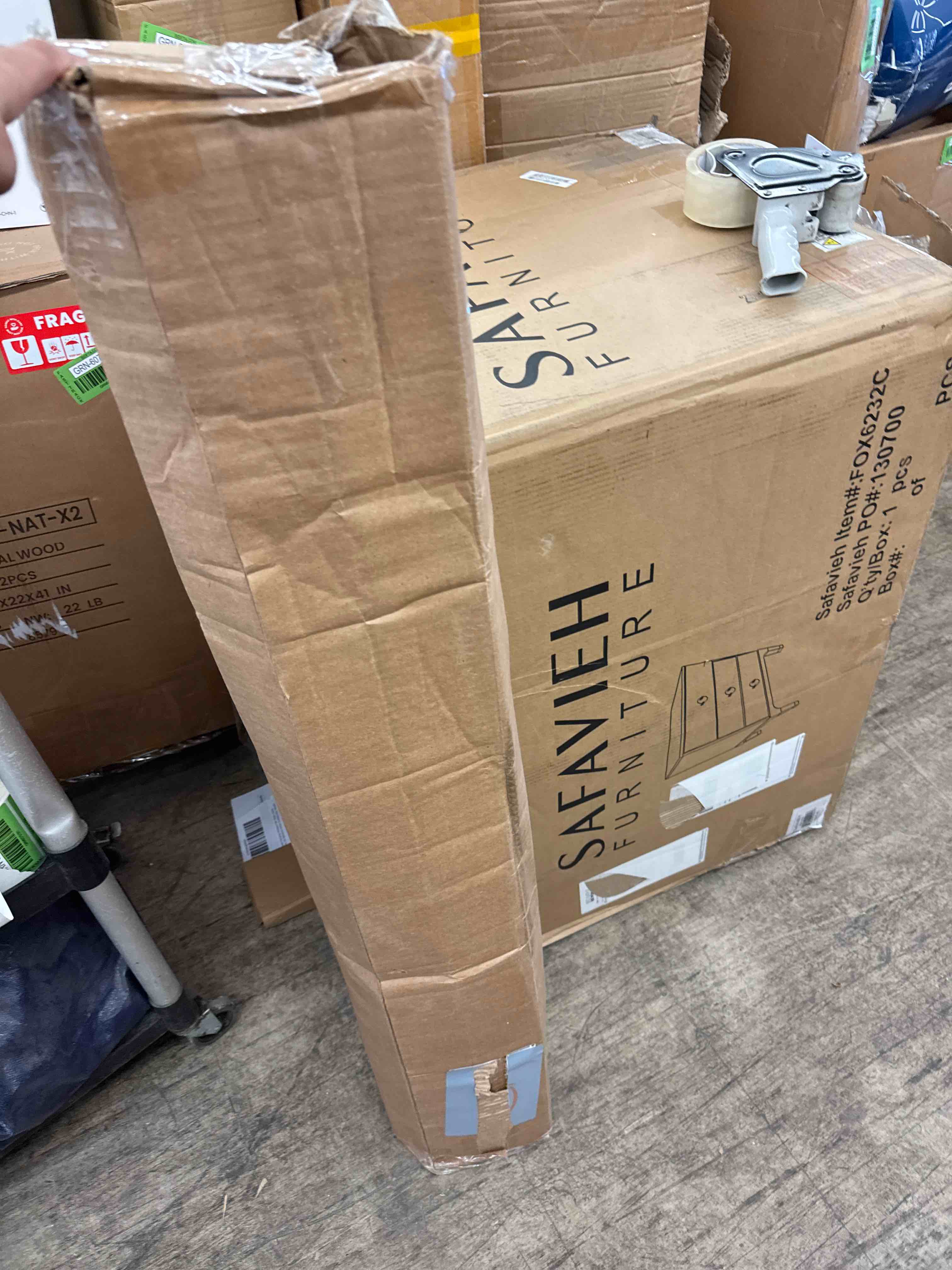https://s3.amazonaws.com/lotting-images-prod/phillipi/BRN0113671_1729534007856.jpeg
