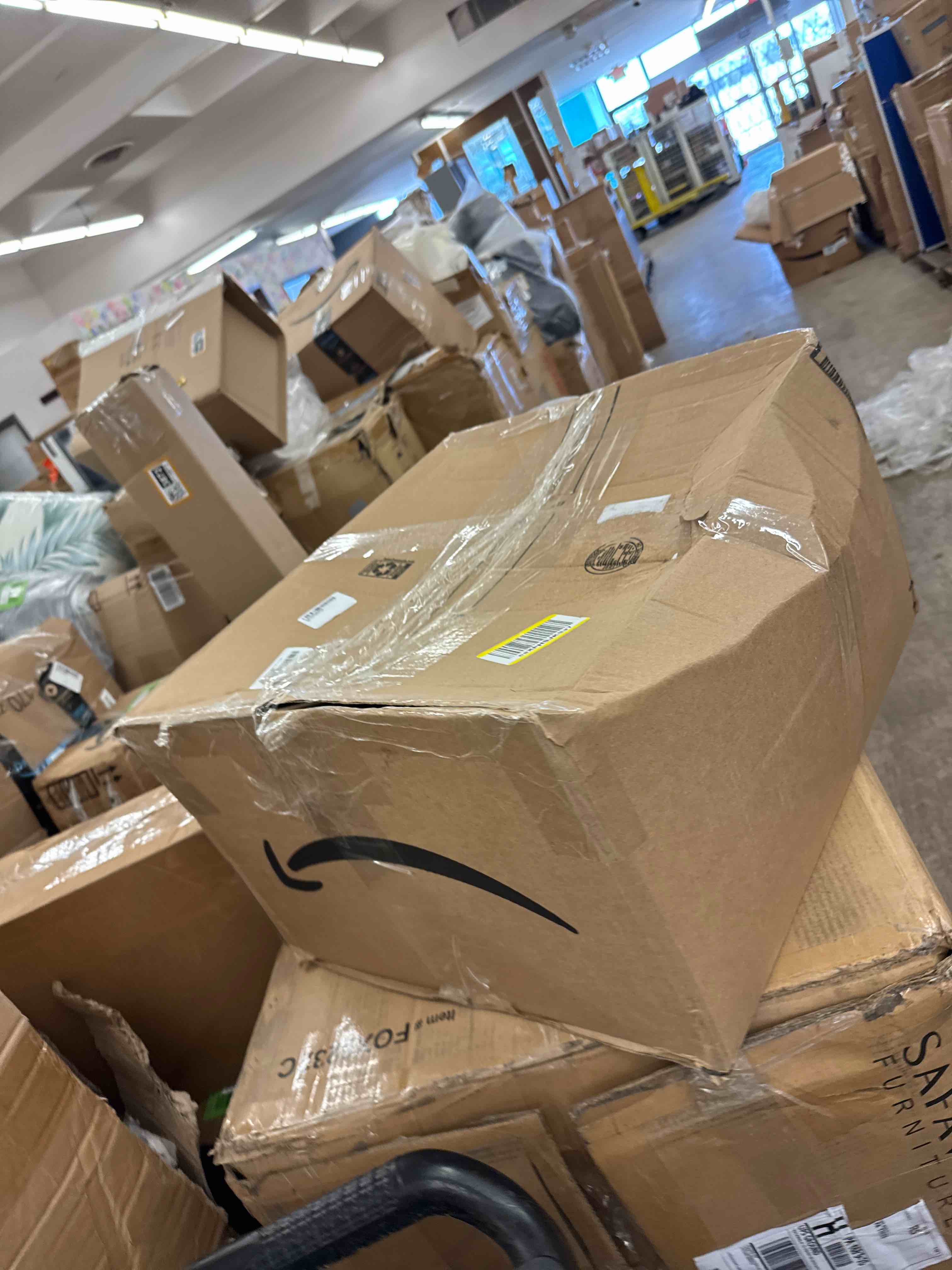 https://s3.amazonaws.com/lotting-images-prod/phillipi/BRN0113677_1729533215639.jpeg