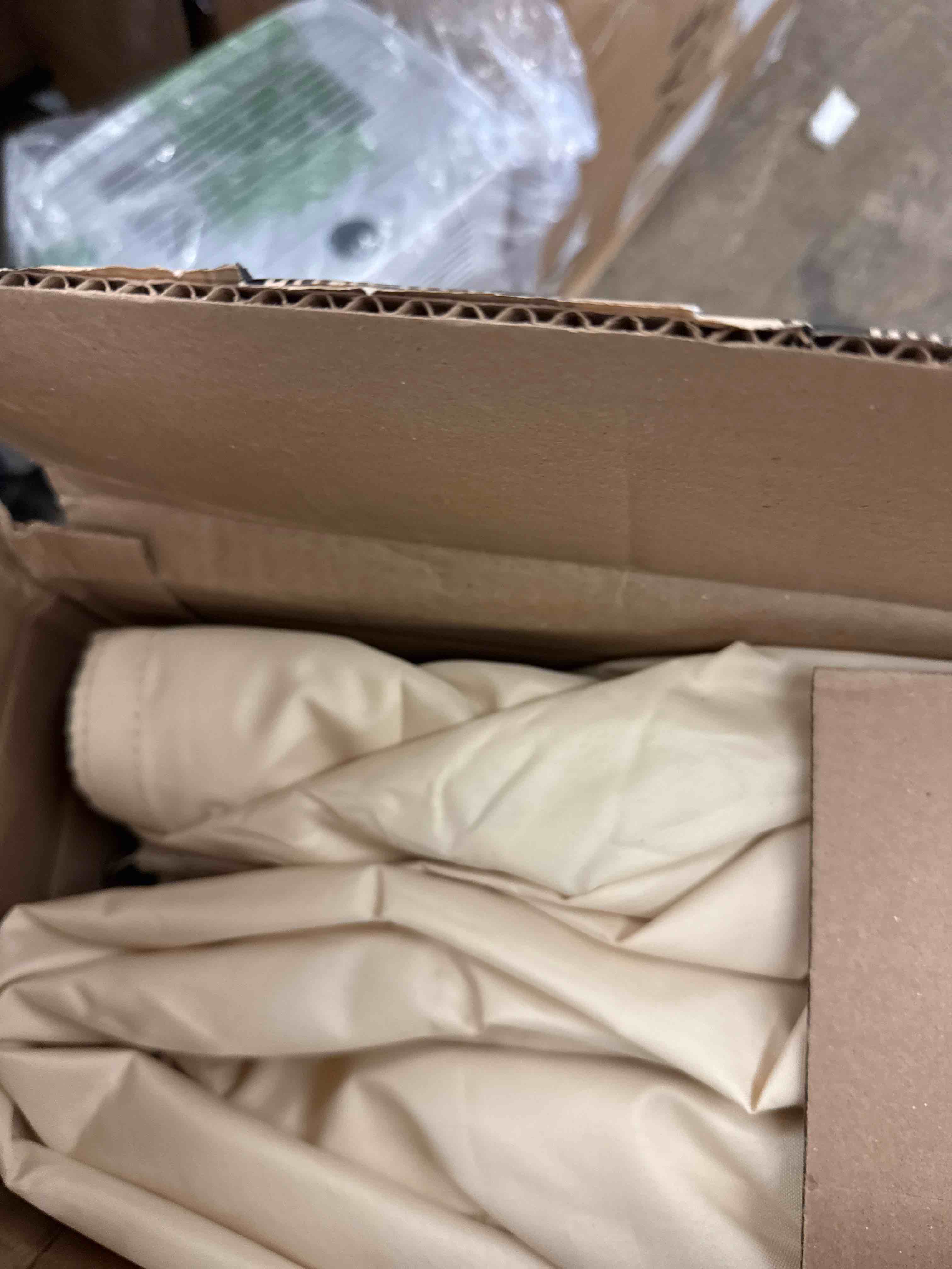 https://s3.amazonaws.com/lotting-images-prod/phillipi/BRN0113689_1729531459756.jpeg