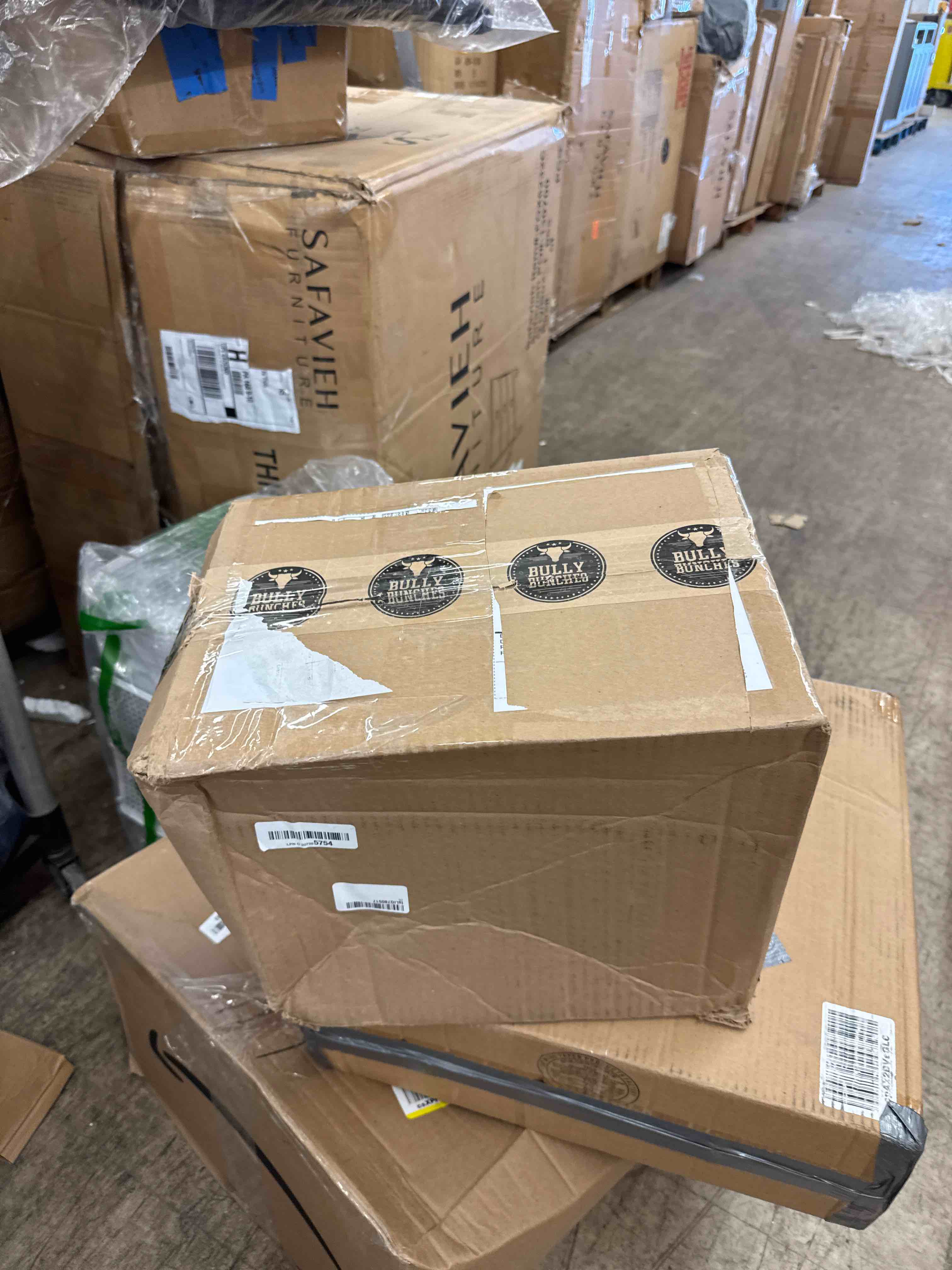 https://s3.amazonaws.com/lotting-images-prod/phillipi/BRN0113689_1729531471233.jpeg