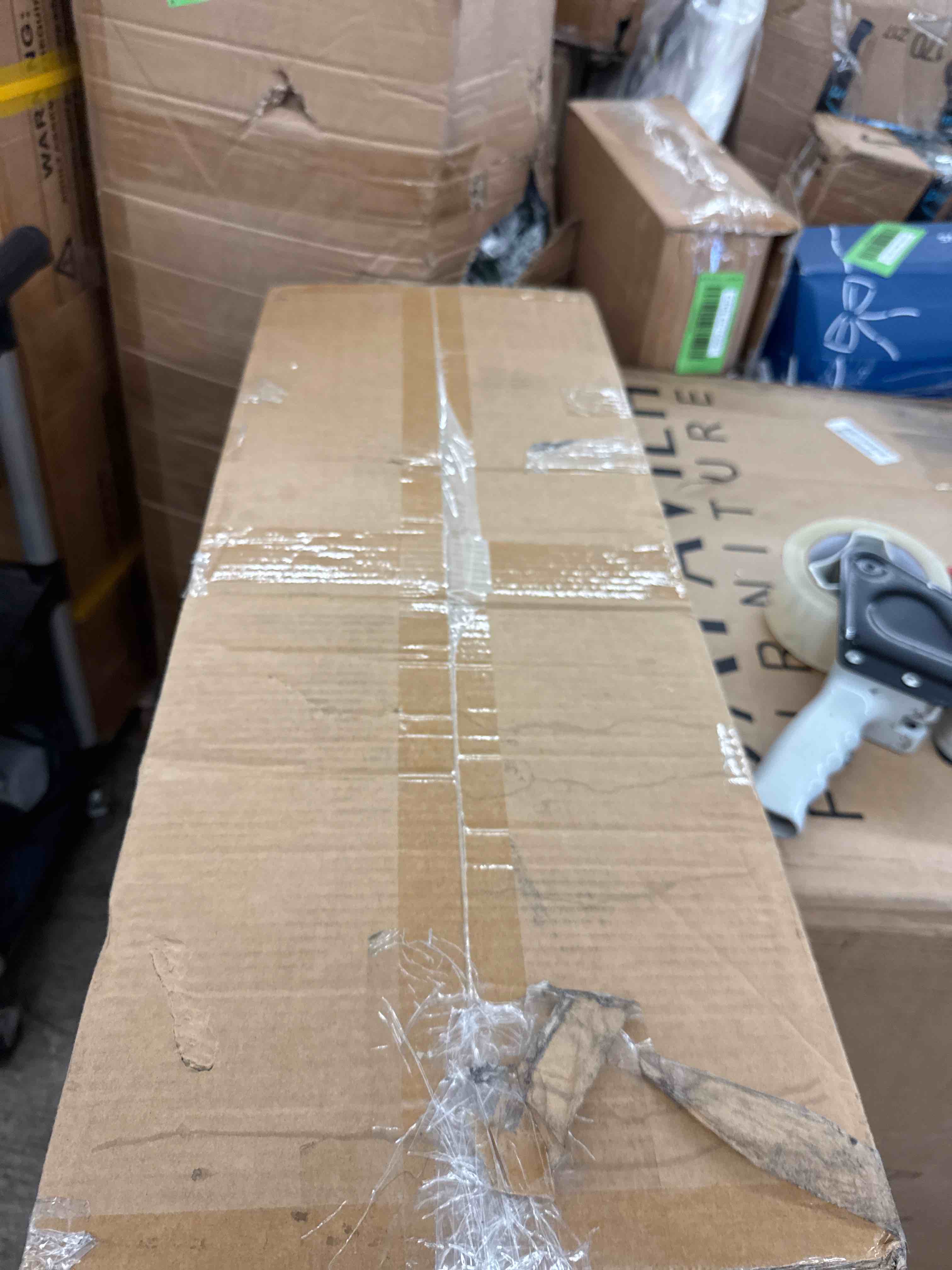https://s3.amazonaws.com/lotting-images-prod/phillipi/BRN0113696_1729530077113.jpeg