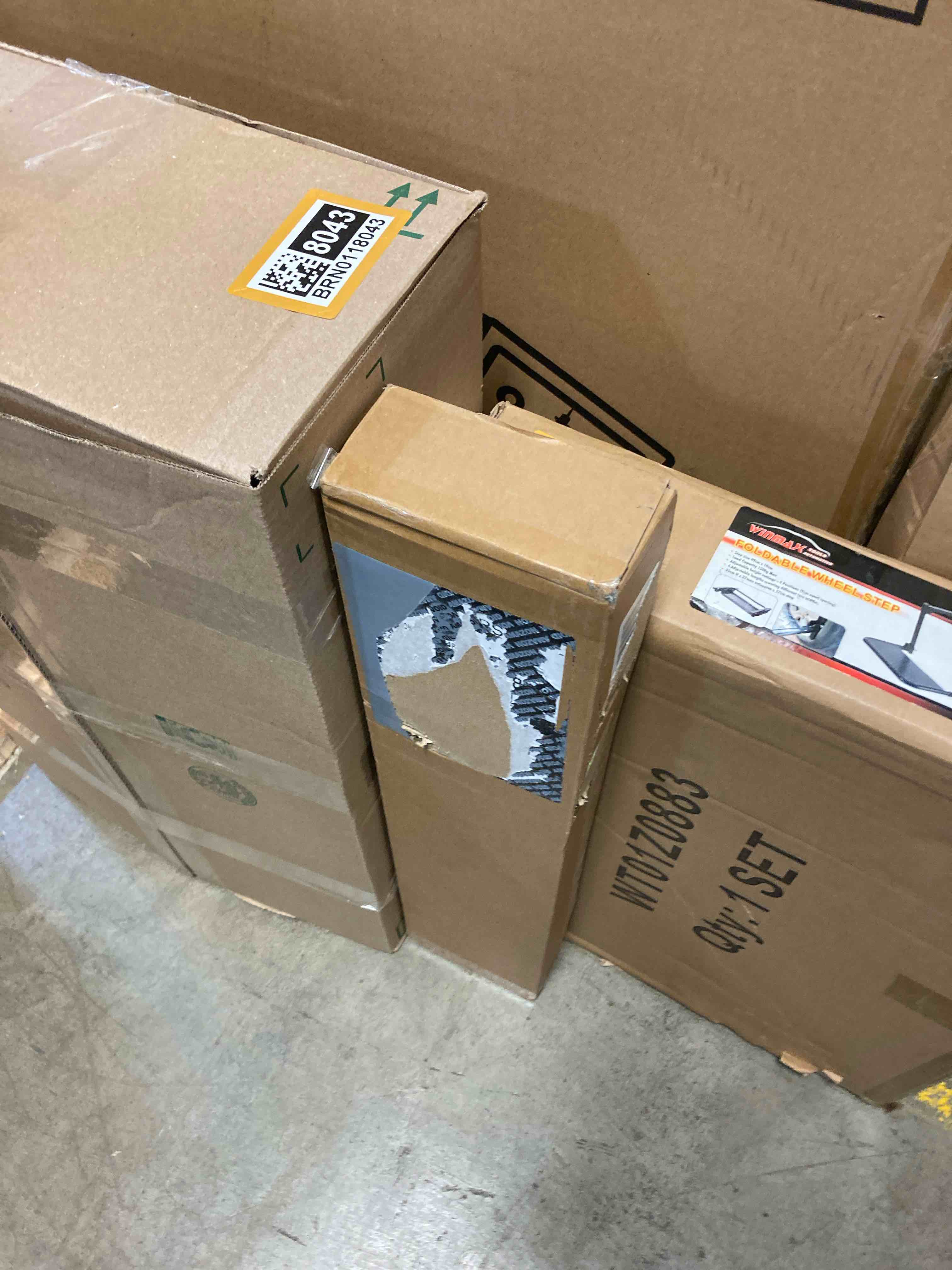https://s3.amazonaws.com/lotting-images-prod/phillipi/BRN0118041_1742237850152.jpeg