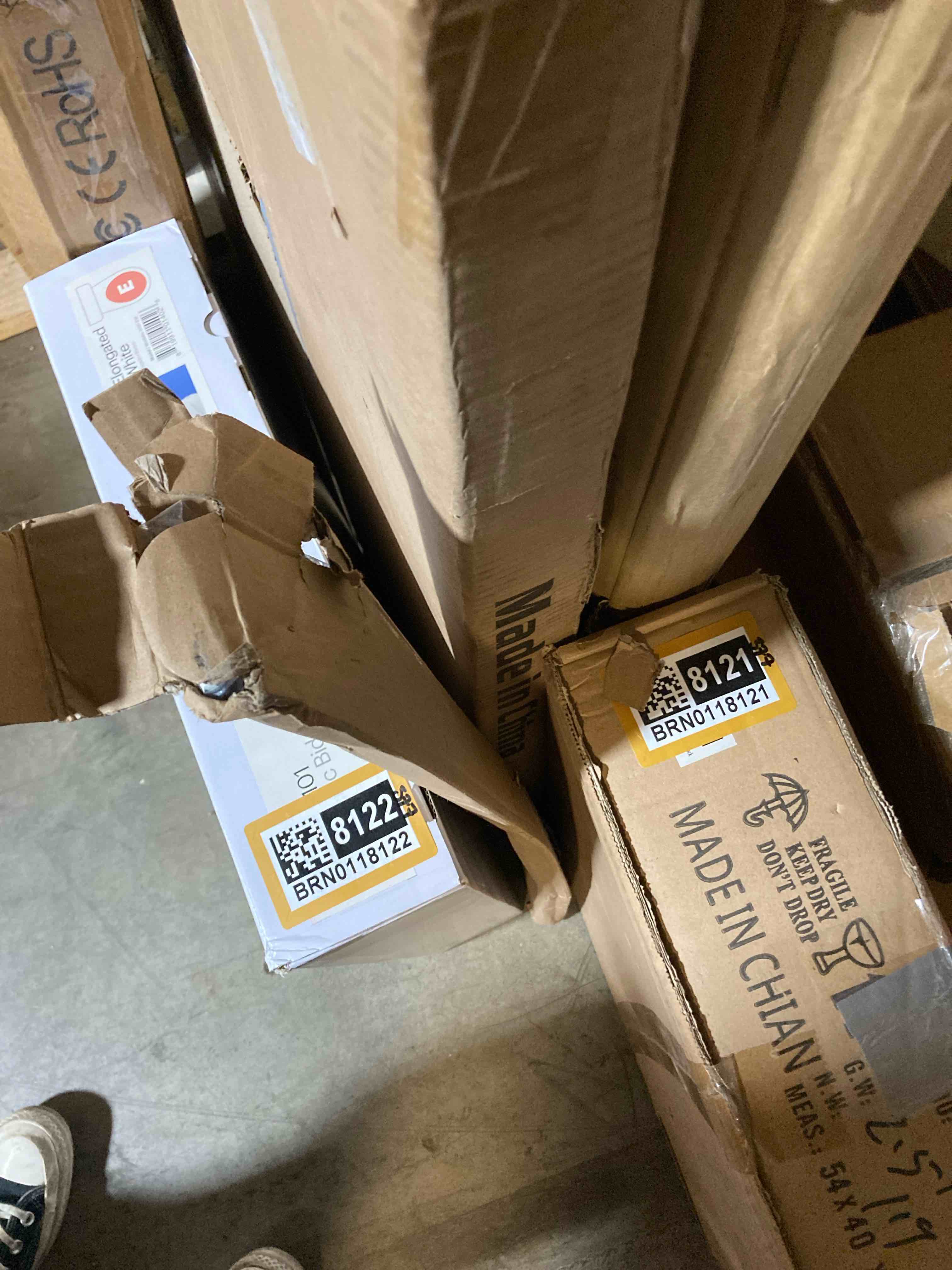 https://s3.amazonaws.com/lotting-images-prod/phillipi/BRN0118120_1742227089325.jpeg