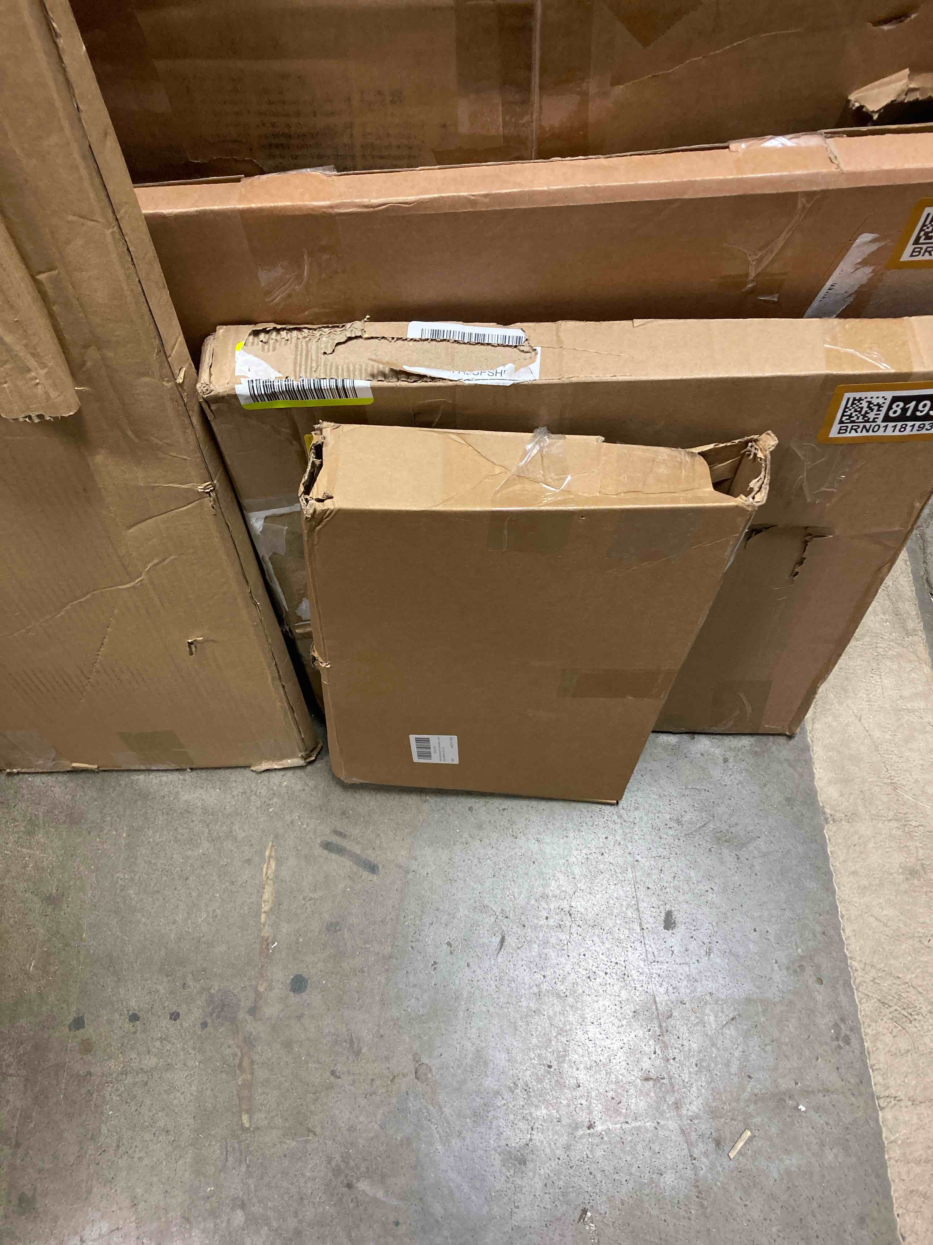 https://s3.amazonaws.com/lotting-images-prod/phillipi/BRN0118192_1741878640472.jpeg