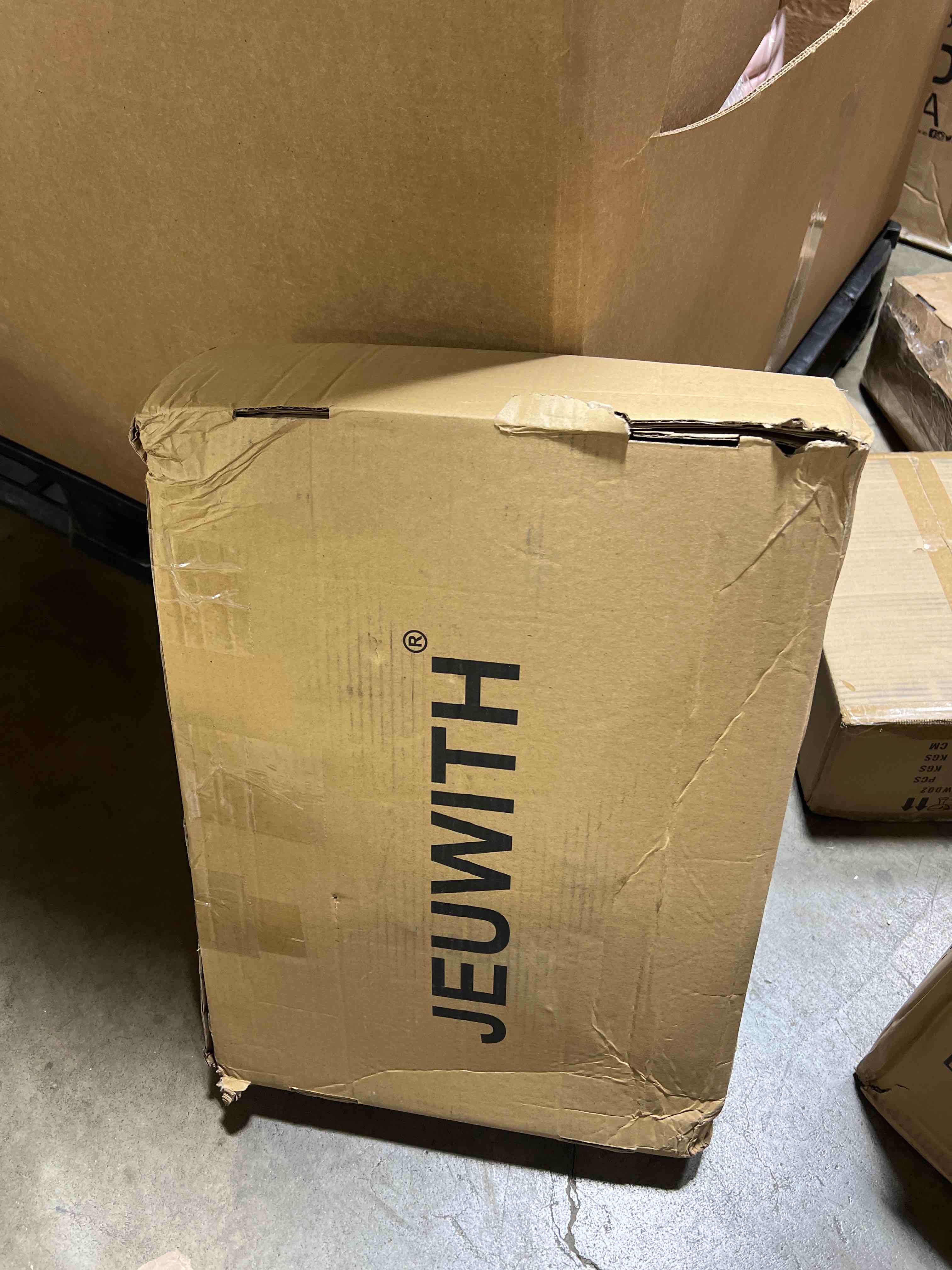 https://s3.amazonaws.com/lotting-images-prod/phillipi/BRN0118986_1738183983697.jpeg