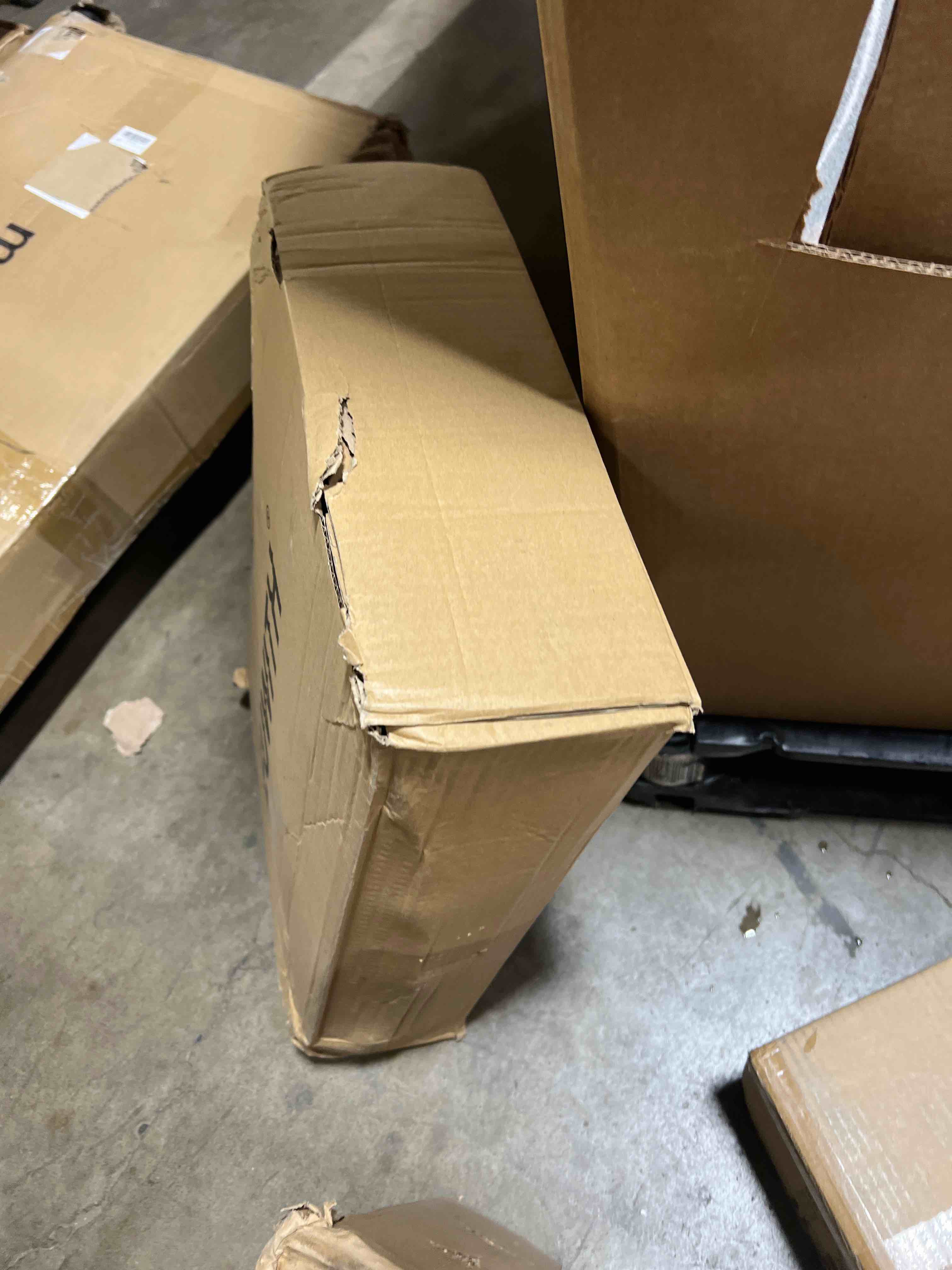 https://s3.amazonaws.com/lotting-images-prod/phillipi/BRN0118986_1738183984839.jpeg