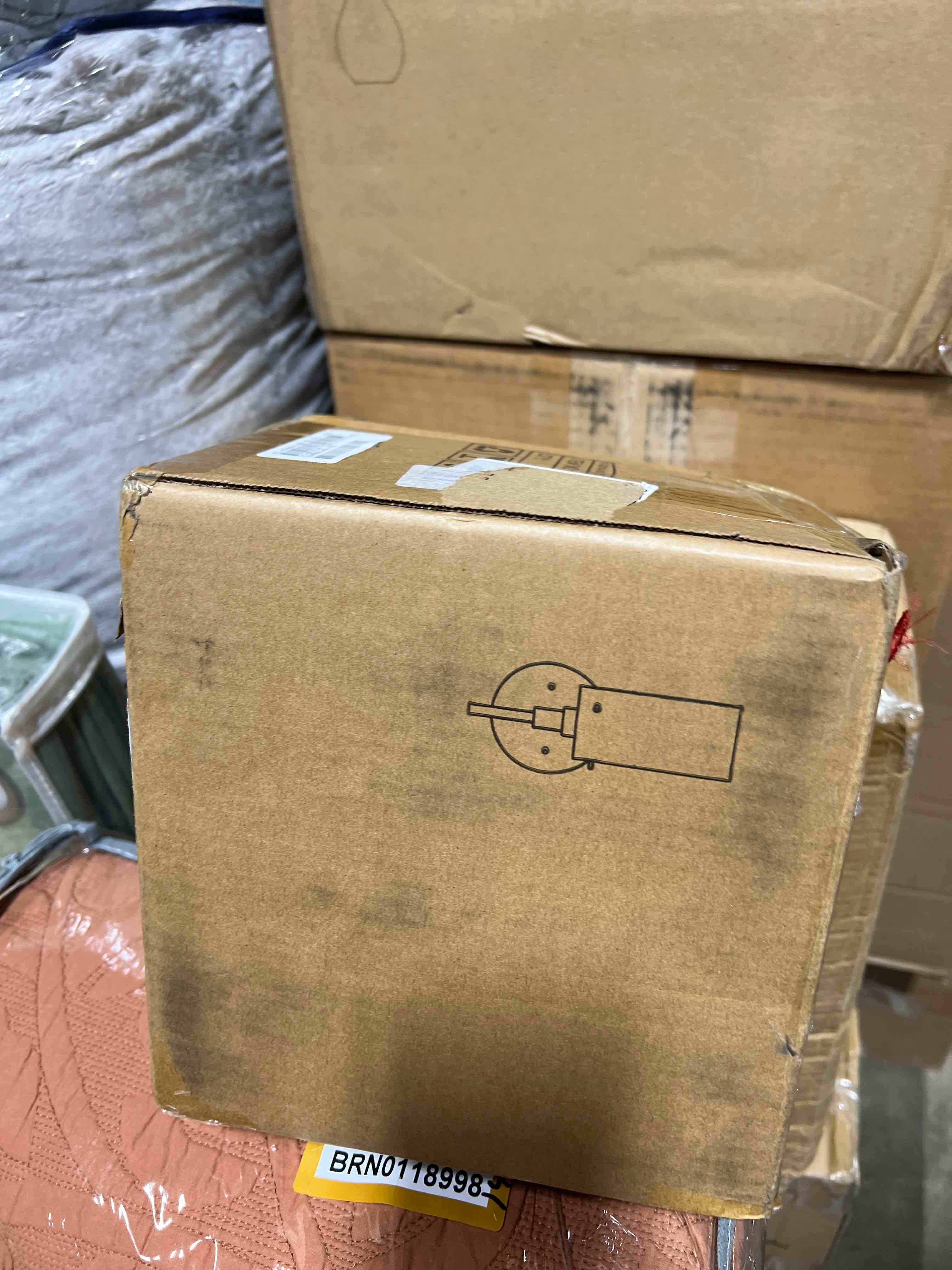 https://s3.amazonaws.com/lotting-images-prod/phillipi/BRN0118997_1738183020769.jpeg