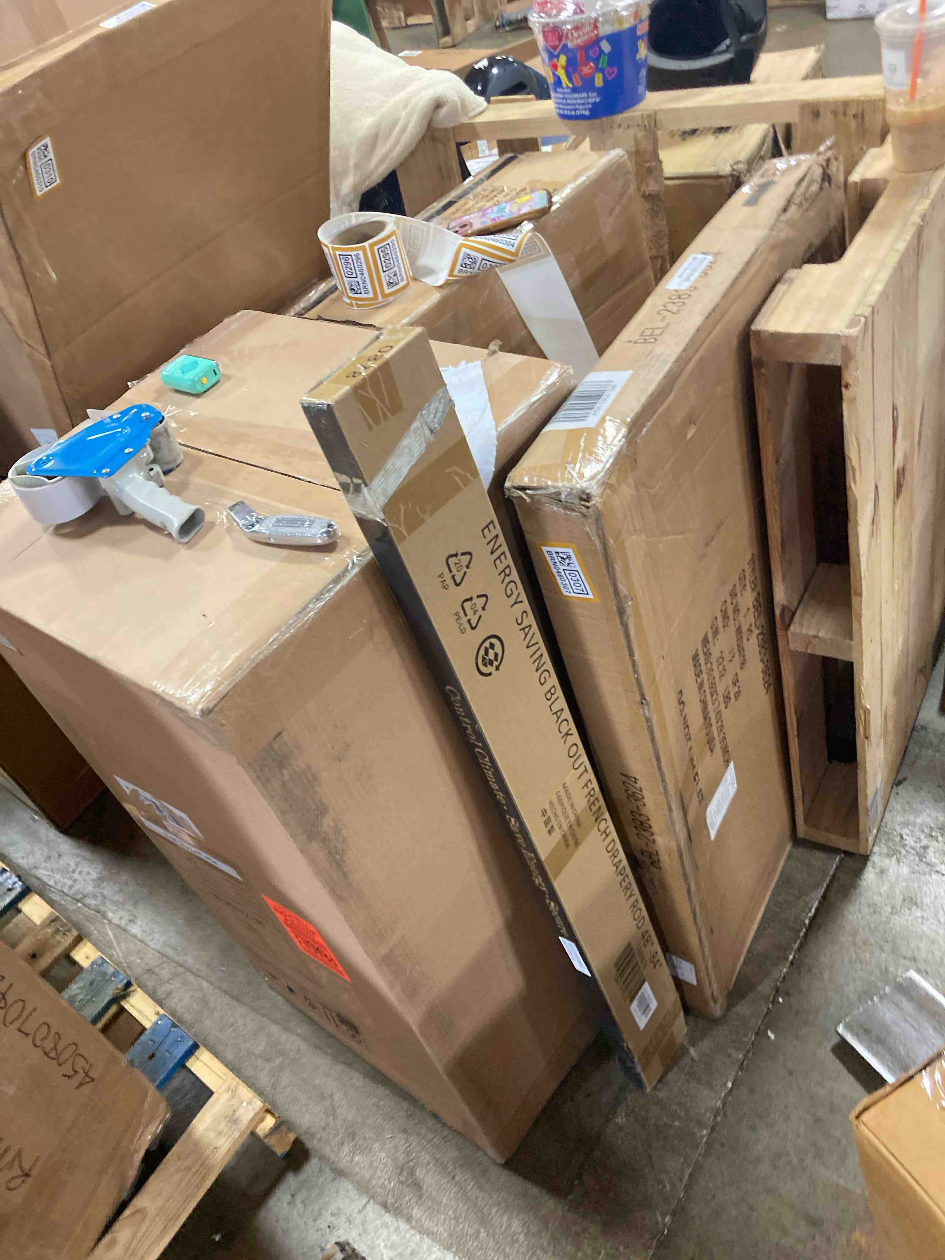 https://s3.amazonaws.com/lotting-images-prod/phillipi/BRN0460305_1744389899087.jpeg