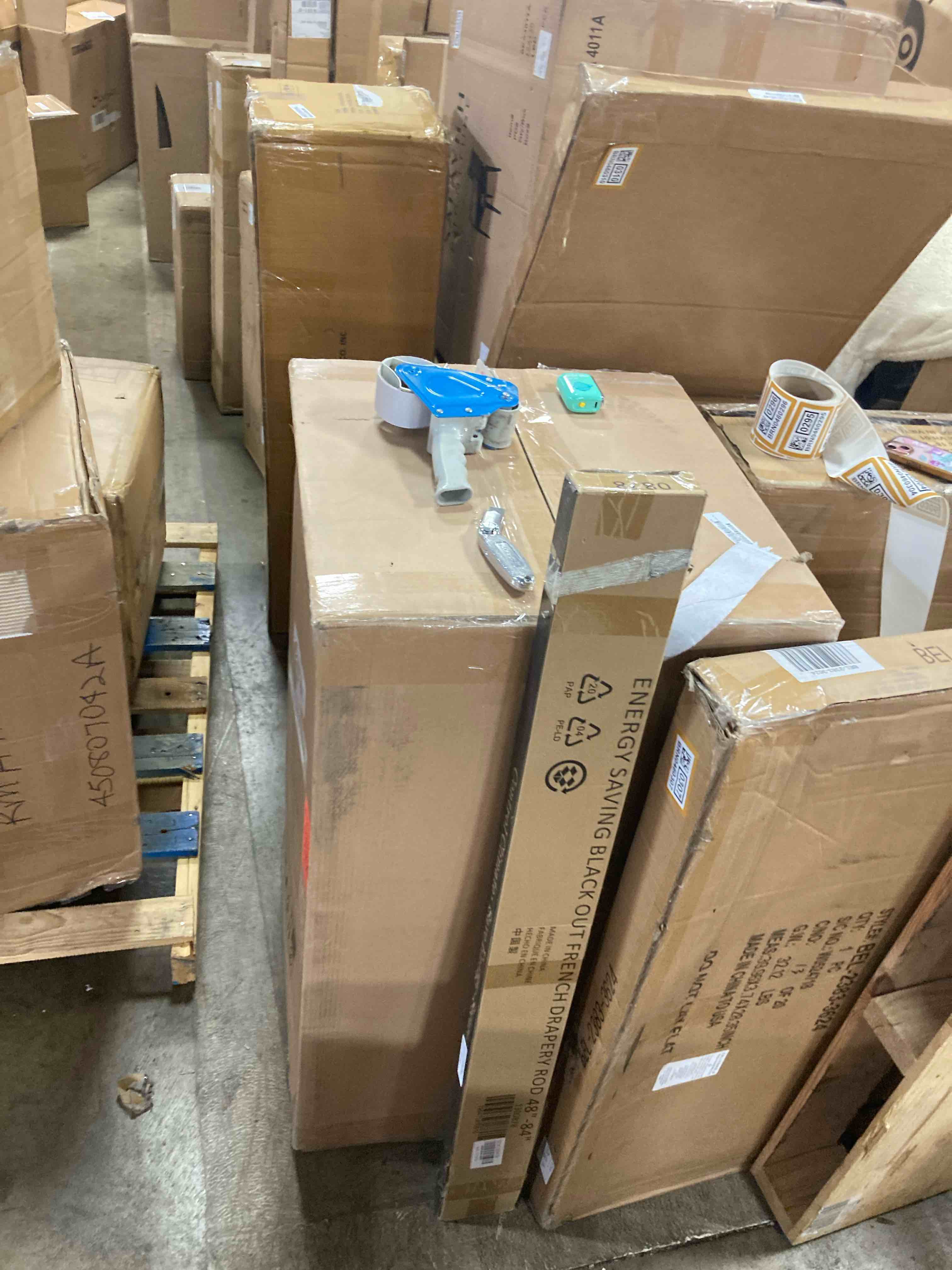 https://s3.amazonaws.com/lotting-images-prod/phillipi/BRN0460305_1744389900203.jpeg