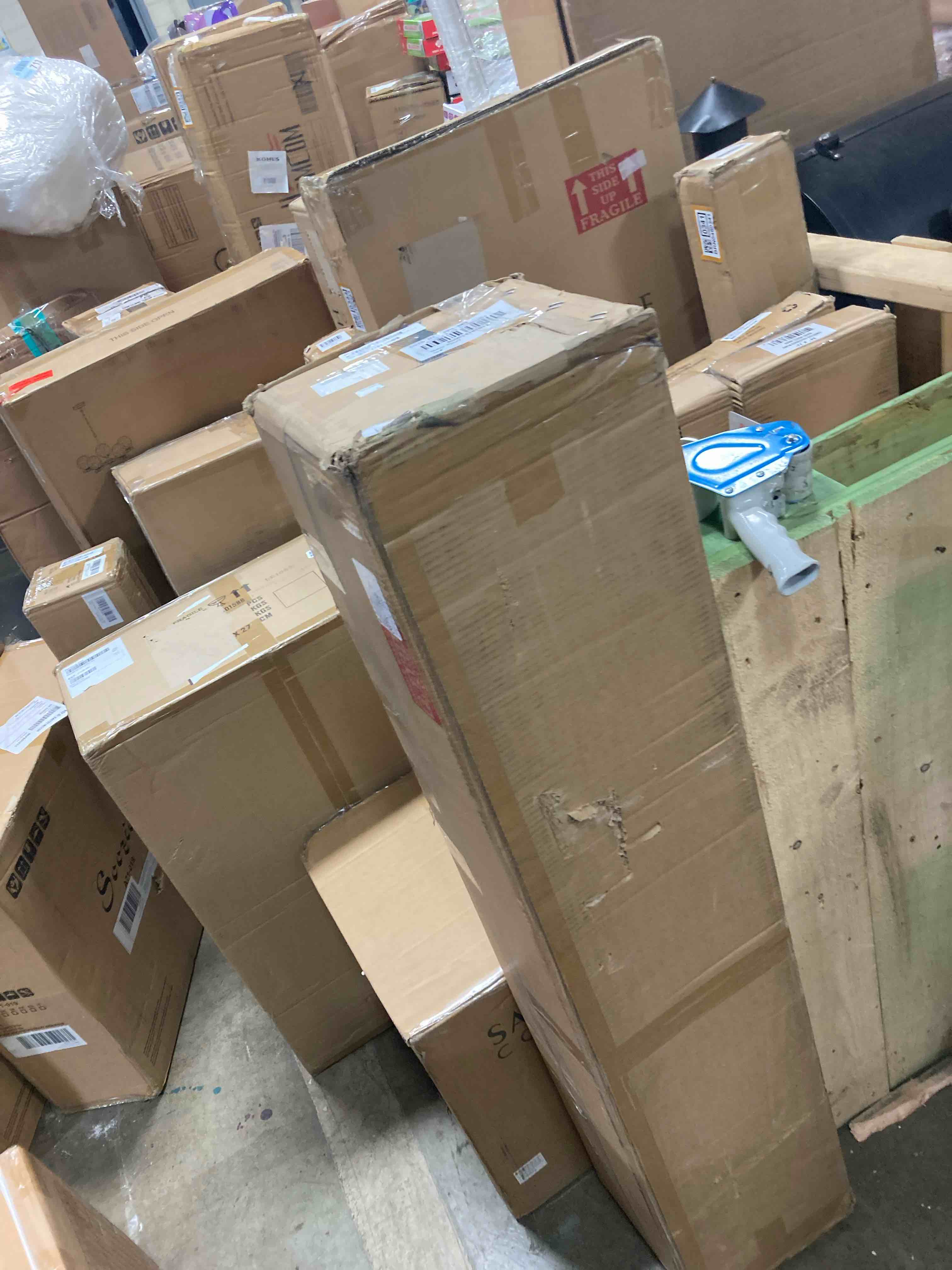 https://s3.amazonaws.com/lotting-images-prod/phillipi/BRN0460333_1744385377374.jpeg