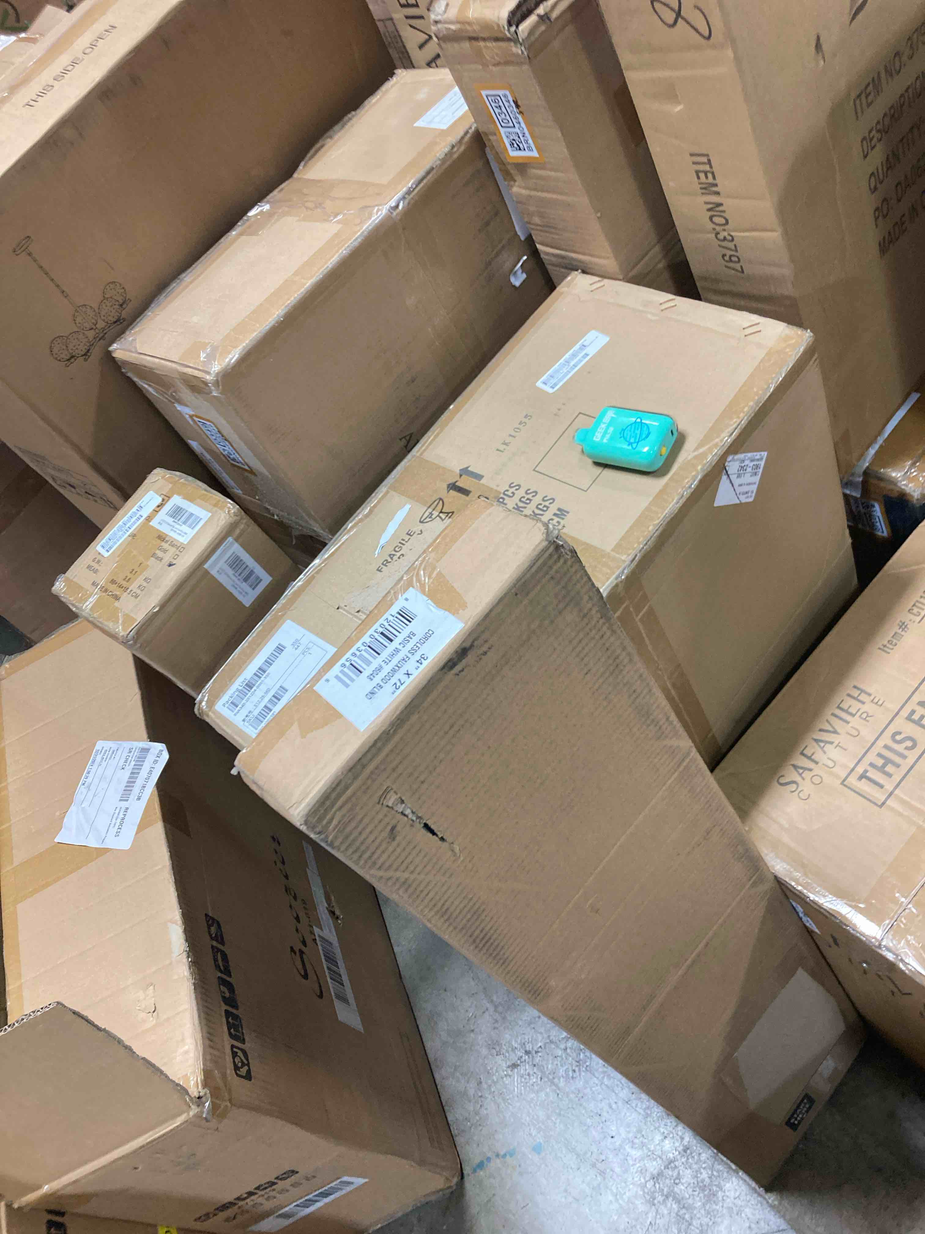 https://s3.amazonaws.com/lotting-images-prod/phillipi/BRN0460336_1744384964020.jpeg