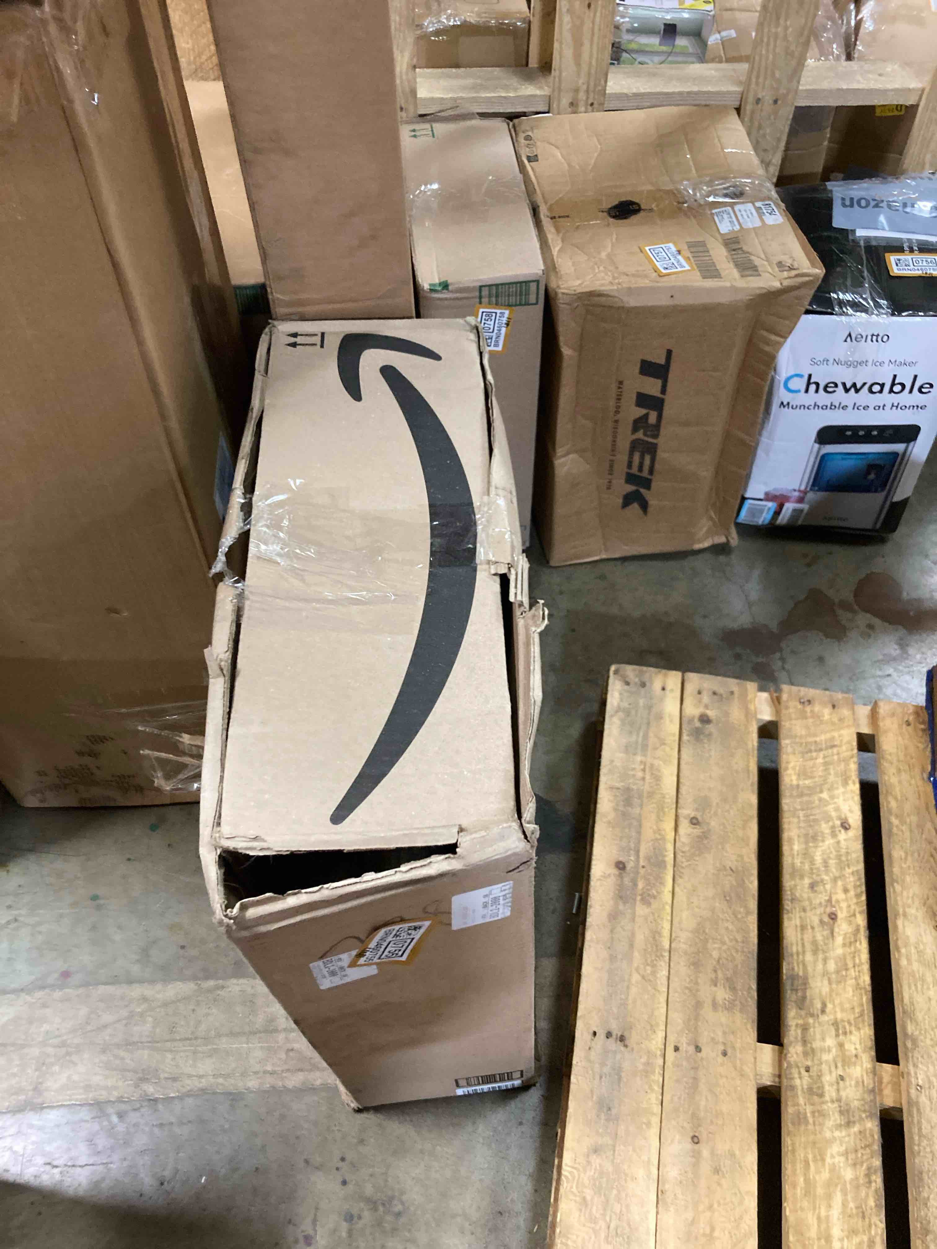 https://s3.amazonaws.com/lotting-images-prod/phillipi/BRN0460755_1742996827461.jpeg