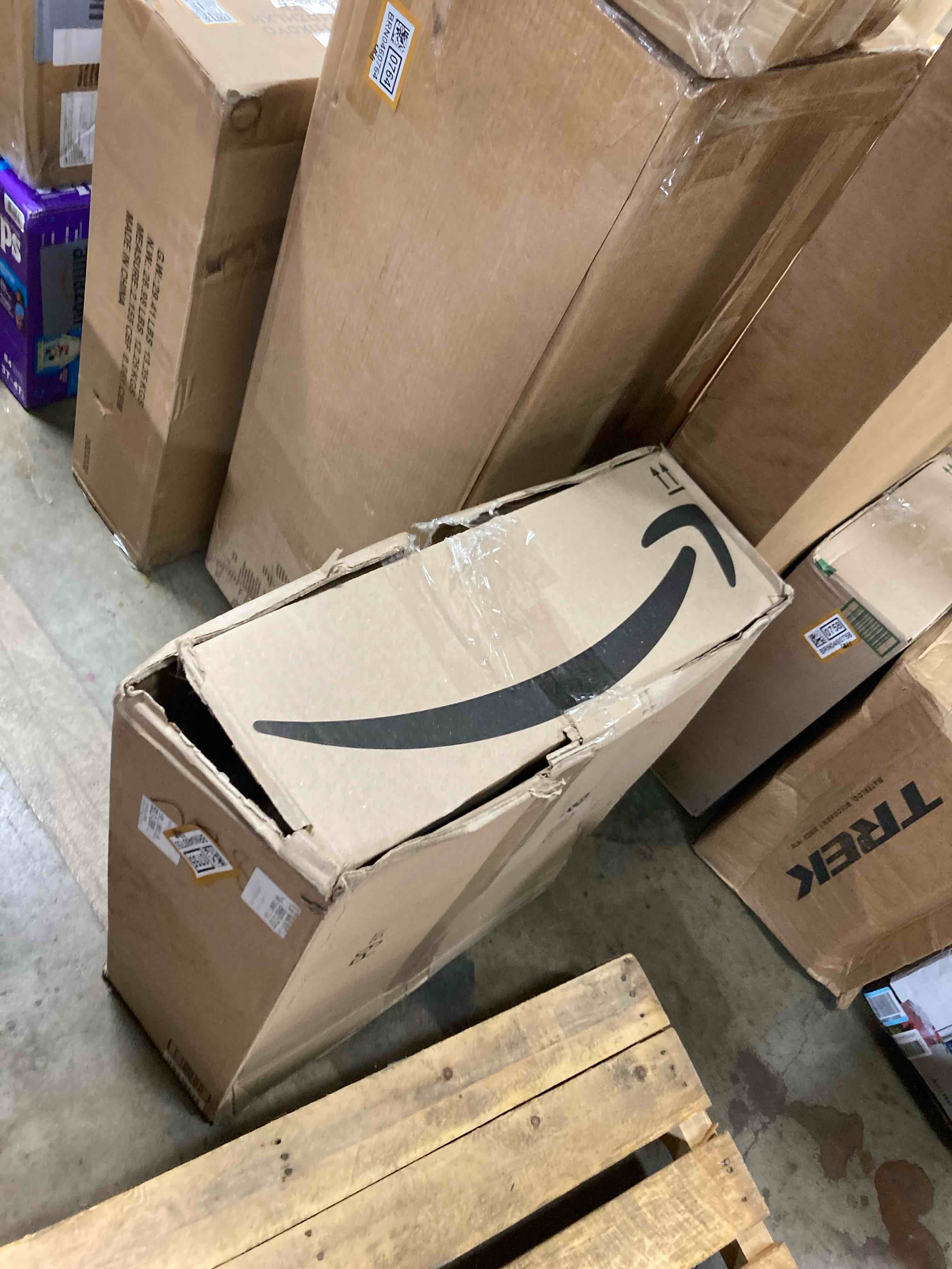 https://s3.amazonaws.com/lotting-images-prod/phillipi/BRN0460755_1742996828637.jpeg