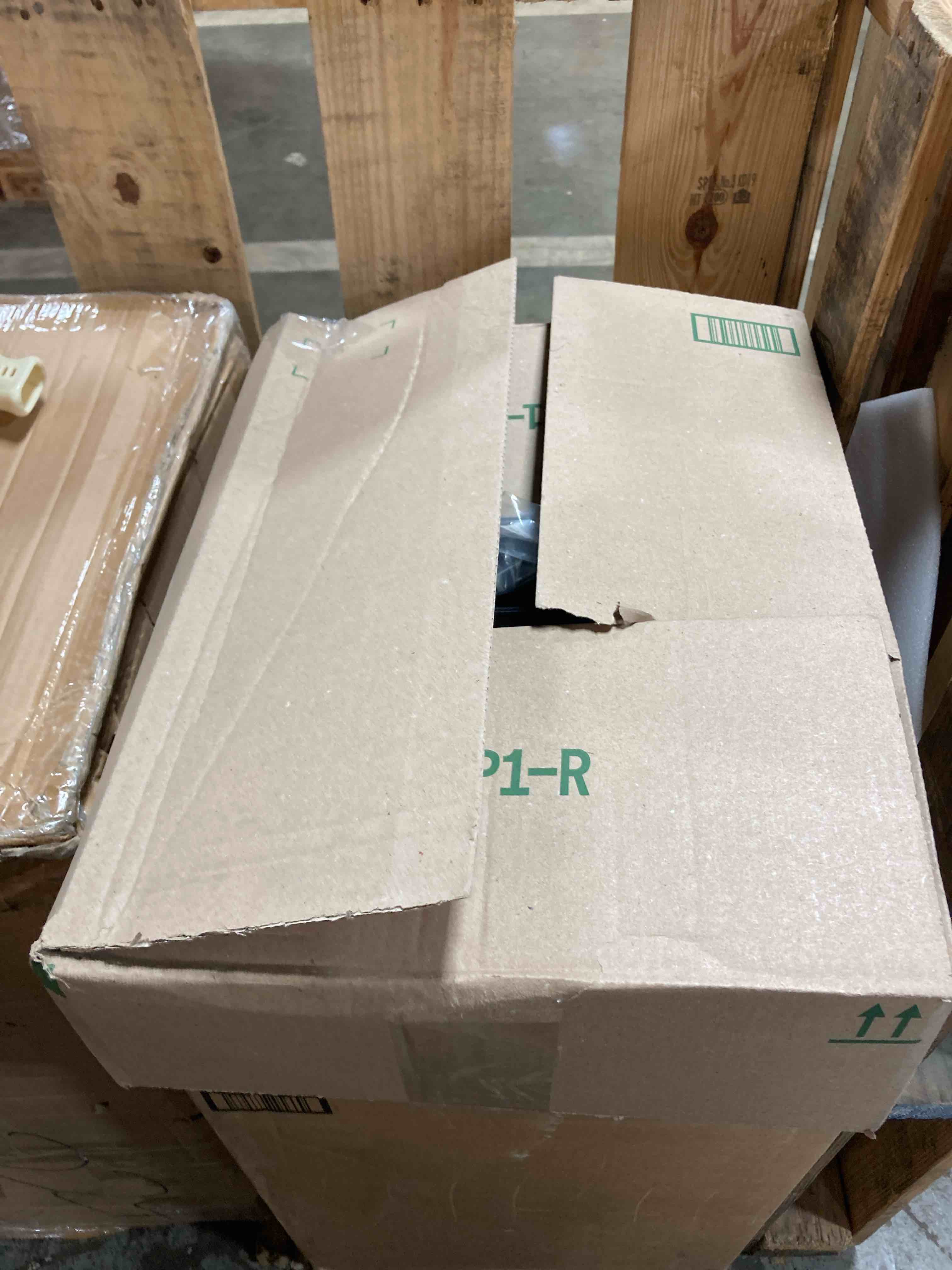 https://s3.amazonaws.com/lotting-images-prod/phillipi/BRN0460921_1742834640669.jpeg