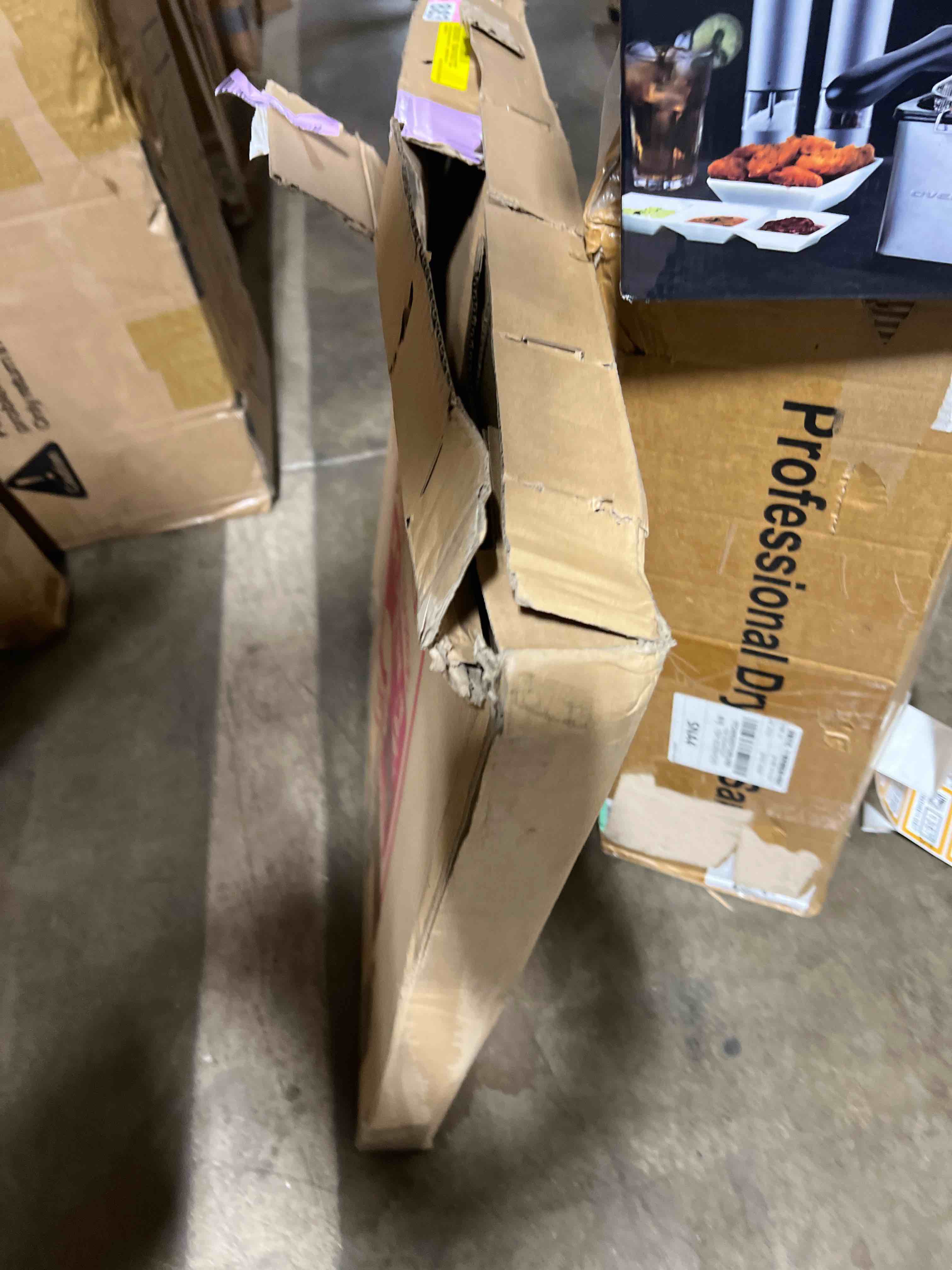 https://s3.amazonaws.com/lotting-images-prod/phillipi/BRN0461324_1739216396457.jpeg