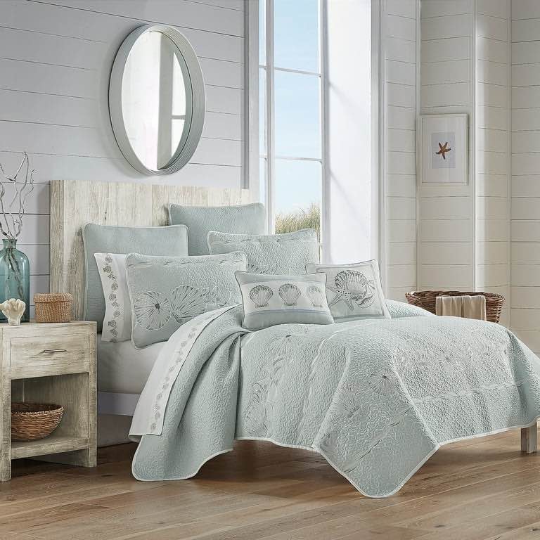 Royal Court Water s Edge Coastal Quilt Set Full - Queen 3 Piece