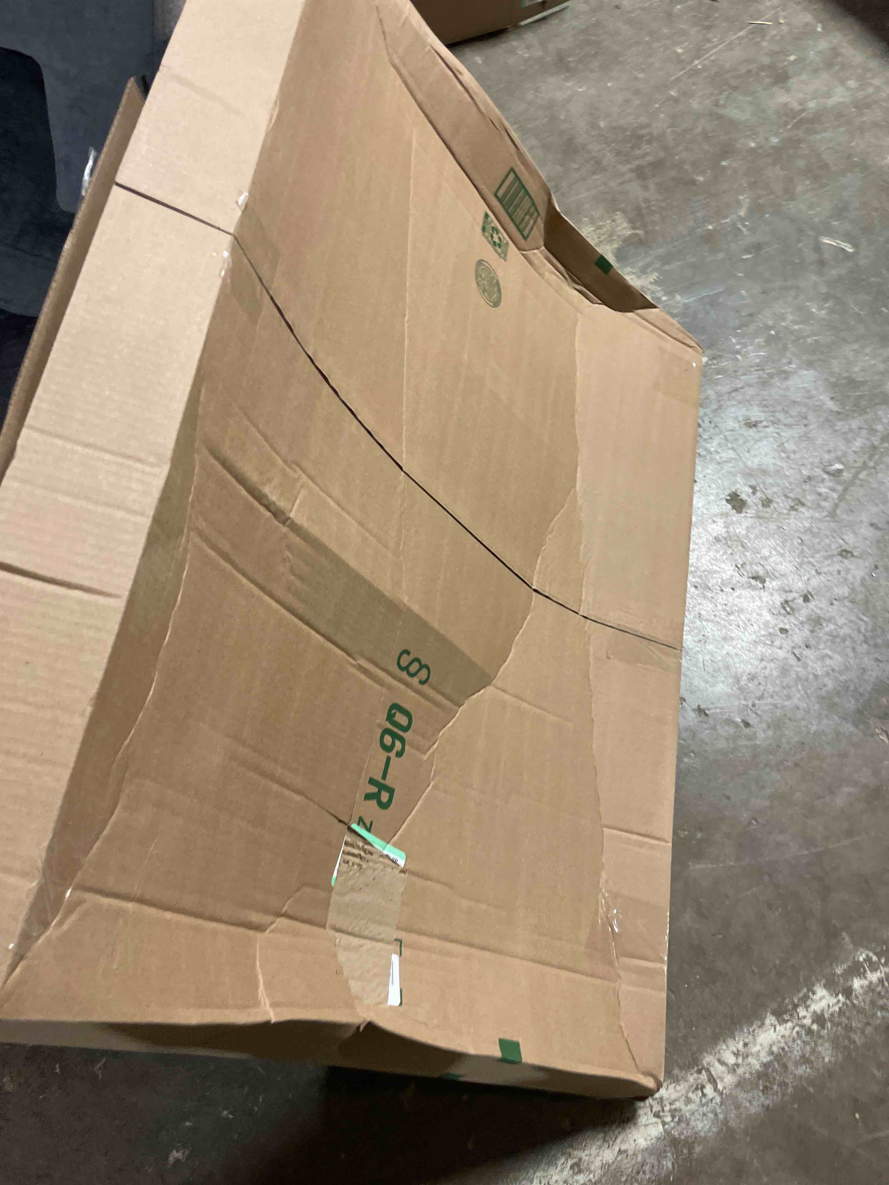 https://s3.amazonaws.com/lotting-images-prod/phillipi/BRN0462732_1739553607960.jpeg