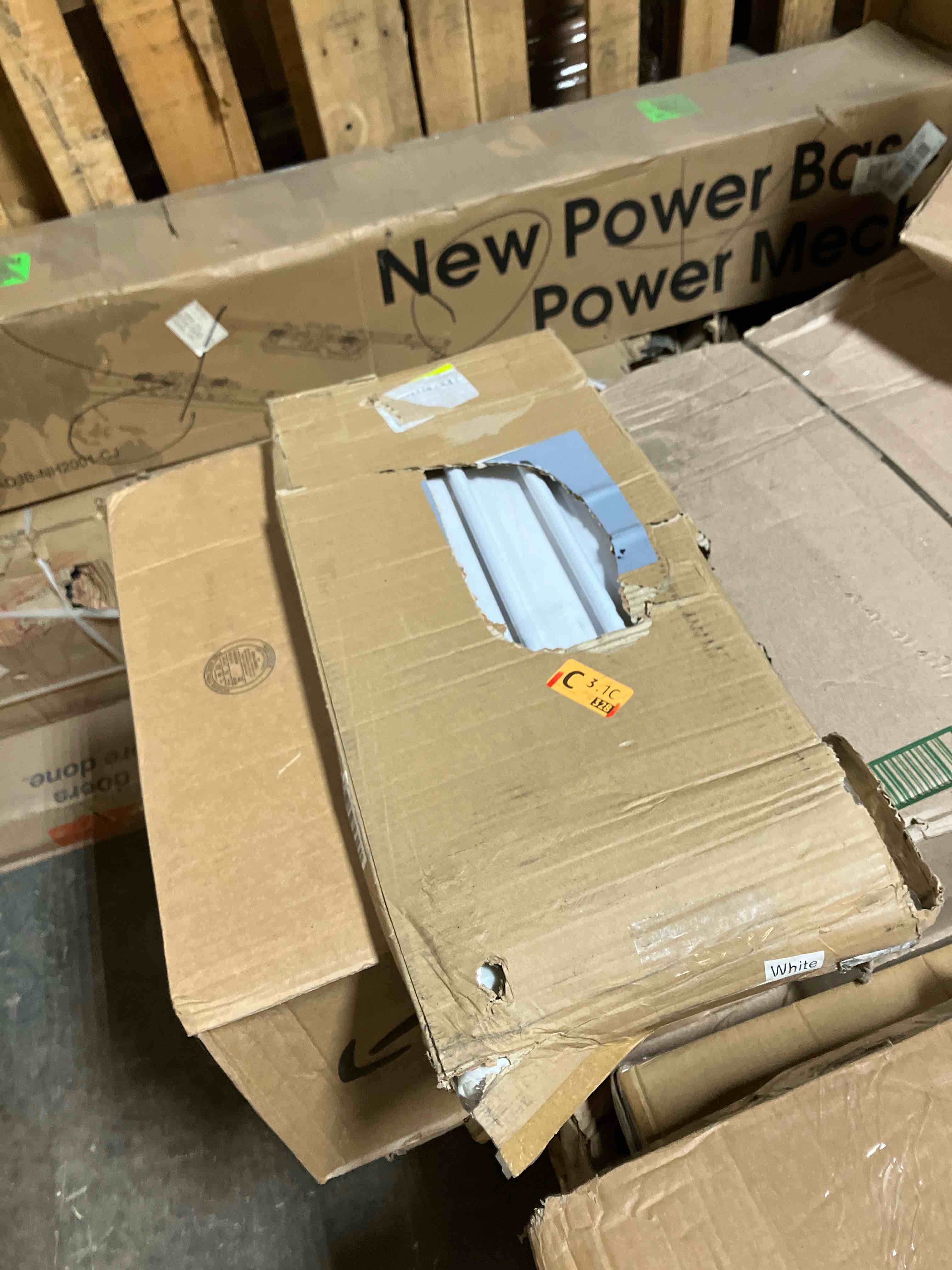https://s3.amazonaws.com/lotting-images-prod/phillipi/BRN0463421_1738956516737.jpeg