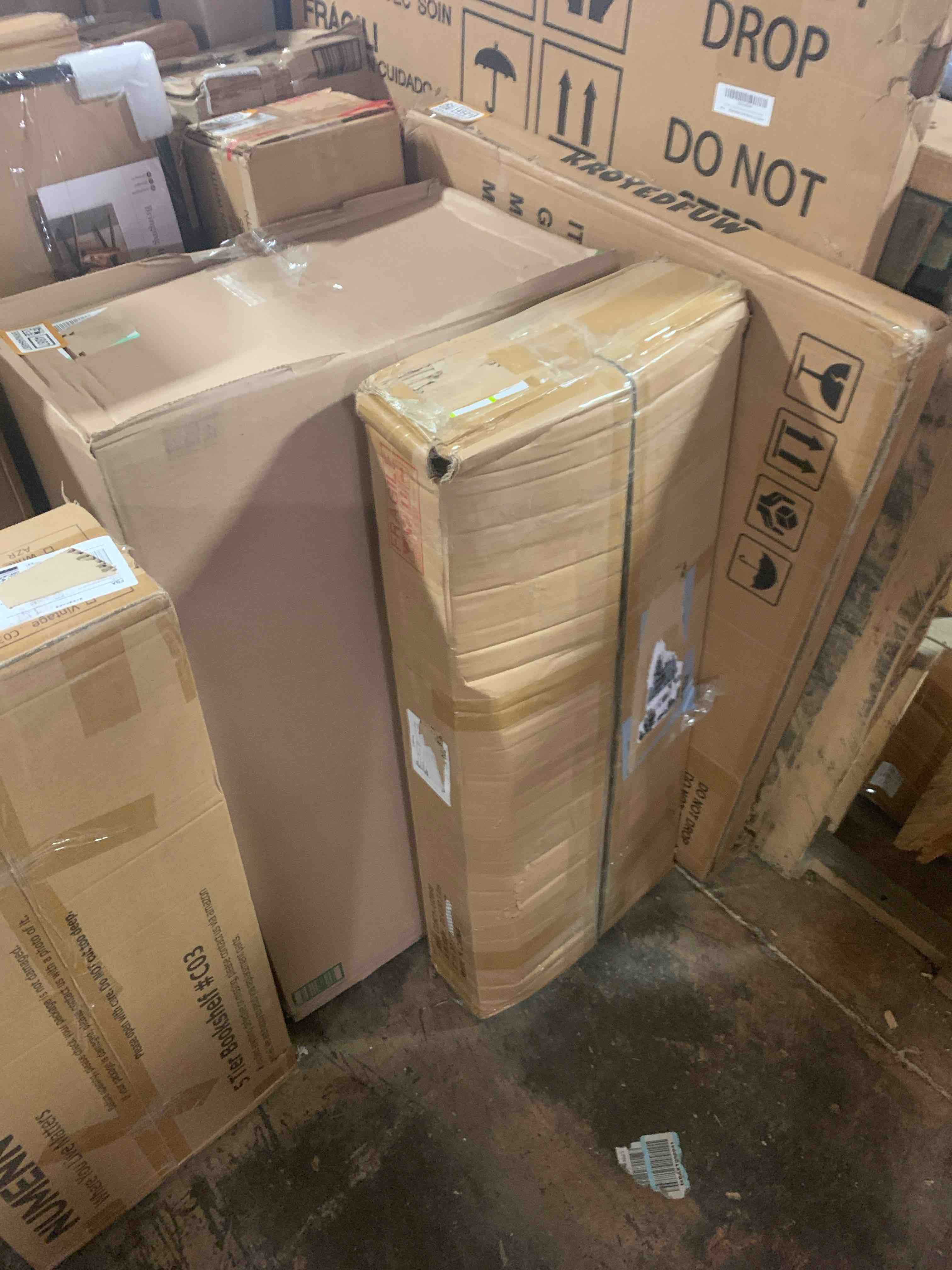 https://s3.amazonaws.com/lotting-images-prod/phillipi/BRN0464890_1738172616401.jpeg