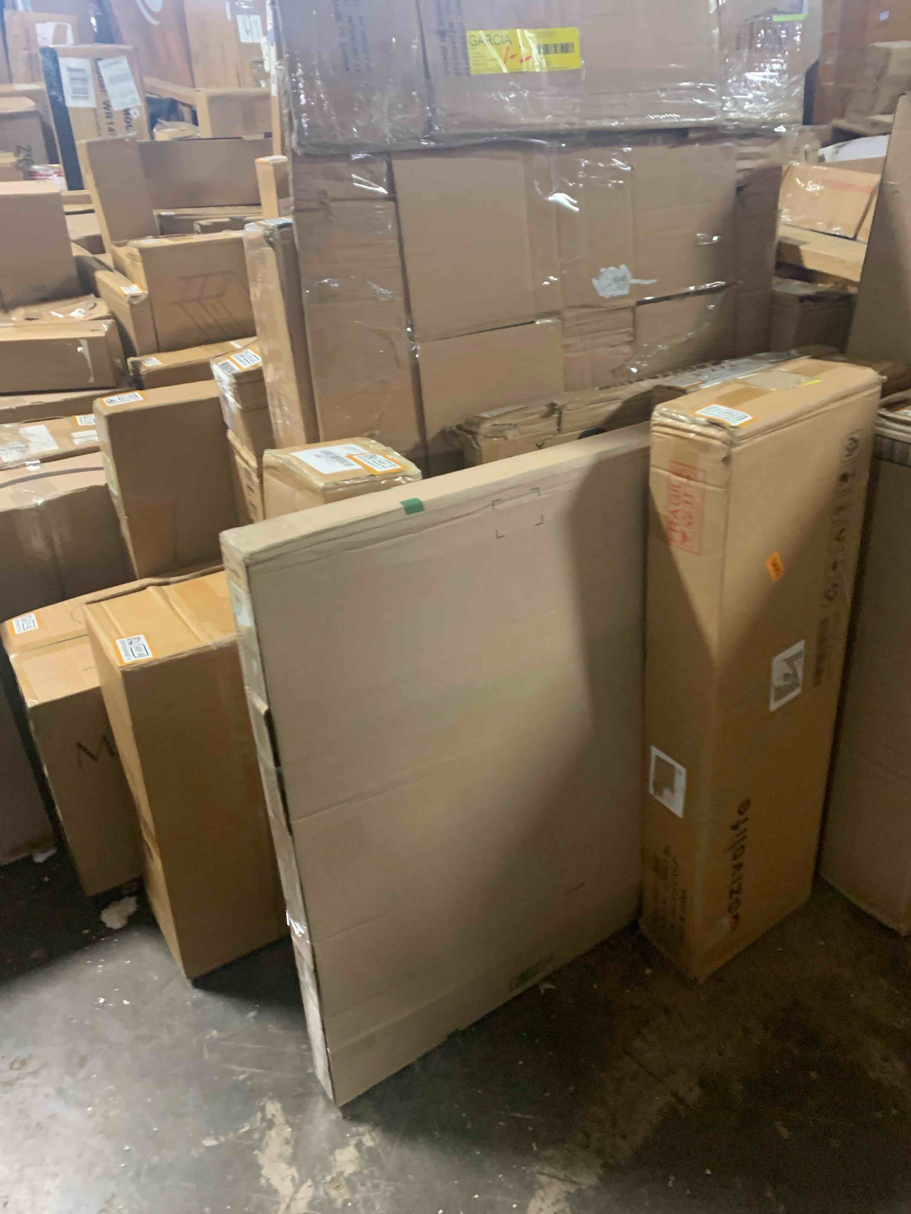 https://s3.amazonaws.com/lotting-images-prod/phillipi/BRN0464923_1738169973207.jpeg