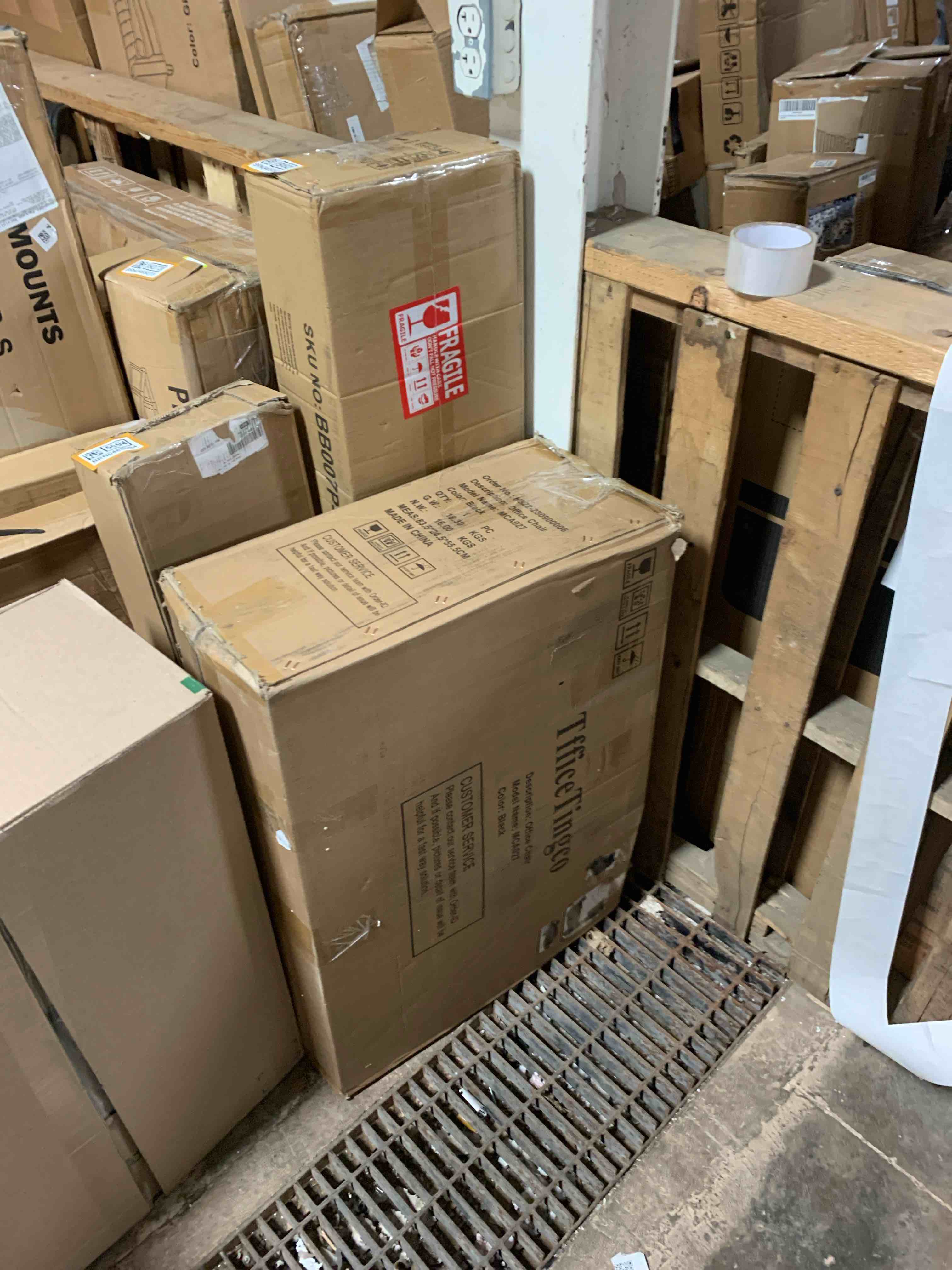 https://s3.amazonaws.com/lotting-images-prod/phillipi/BRN0465096_1738098350007.jpeg