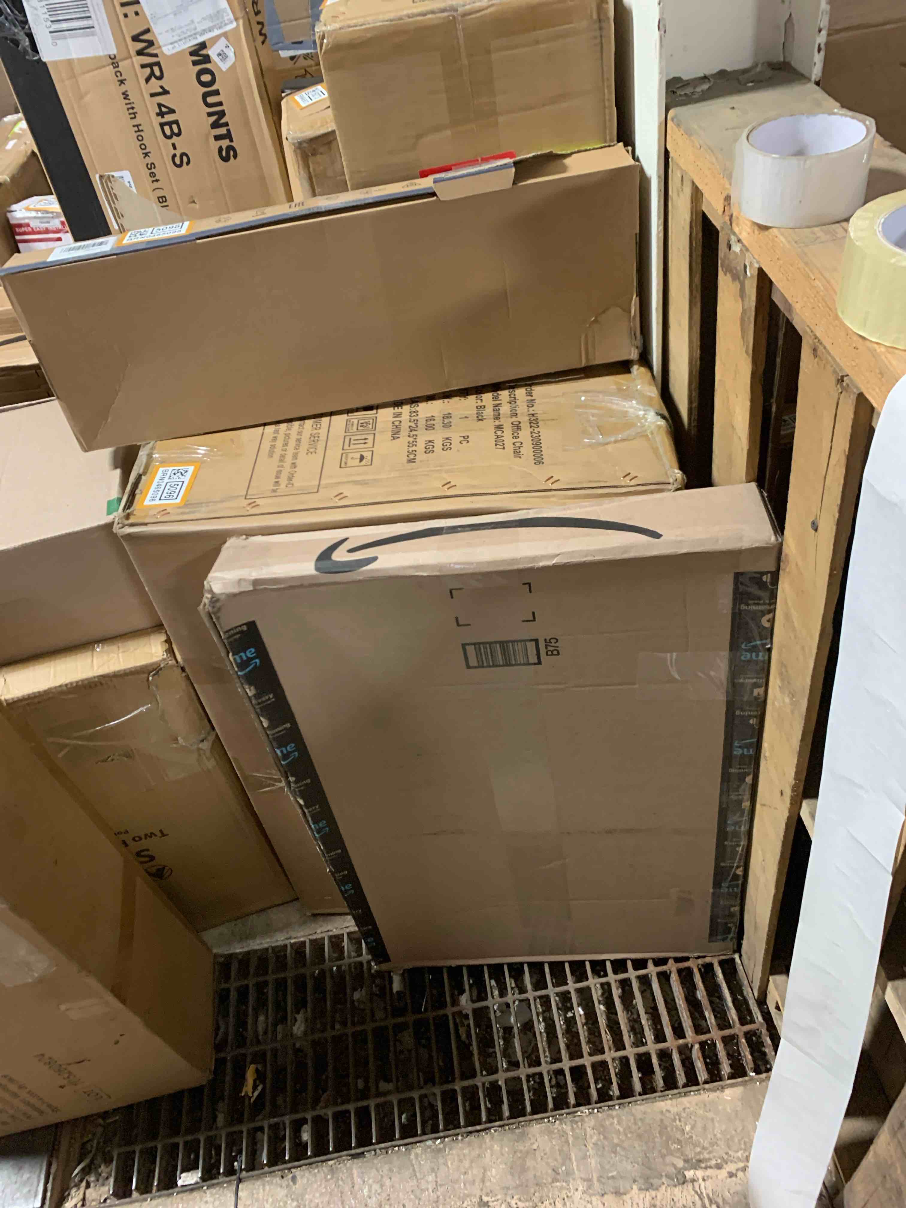 https://s3.amazonaws.com/lotting-images-prod/phillipi/BRN0465100_1738098913965.jpeg