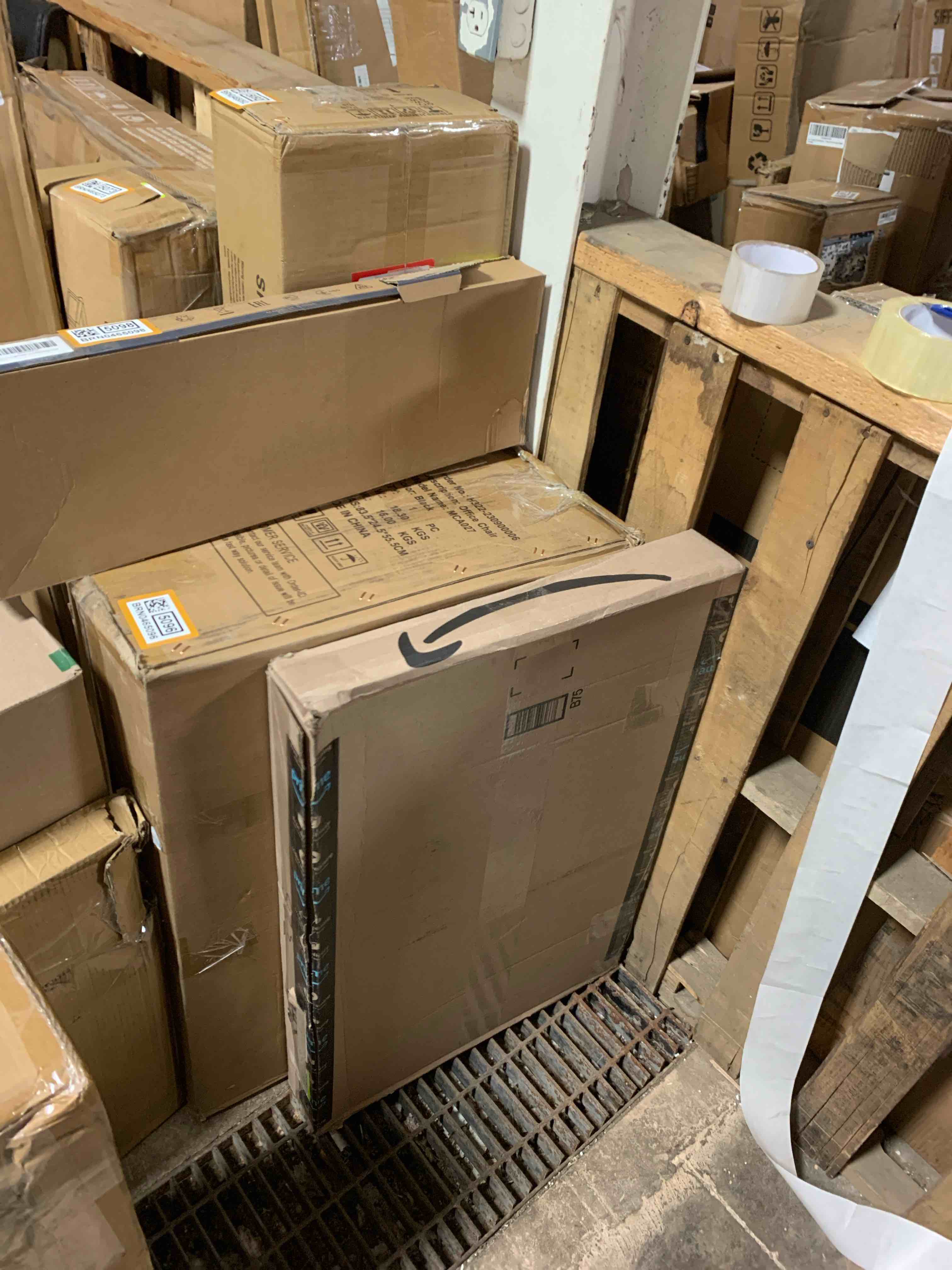 https://s3.amazonaws.com/lotting-images-prod/phillipi/BRN0465100_1738098915702.jpeg