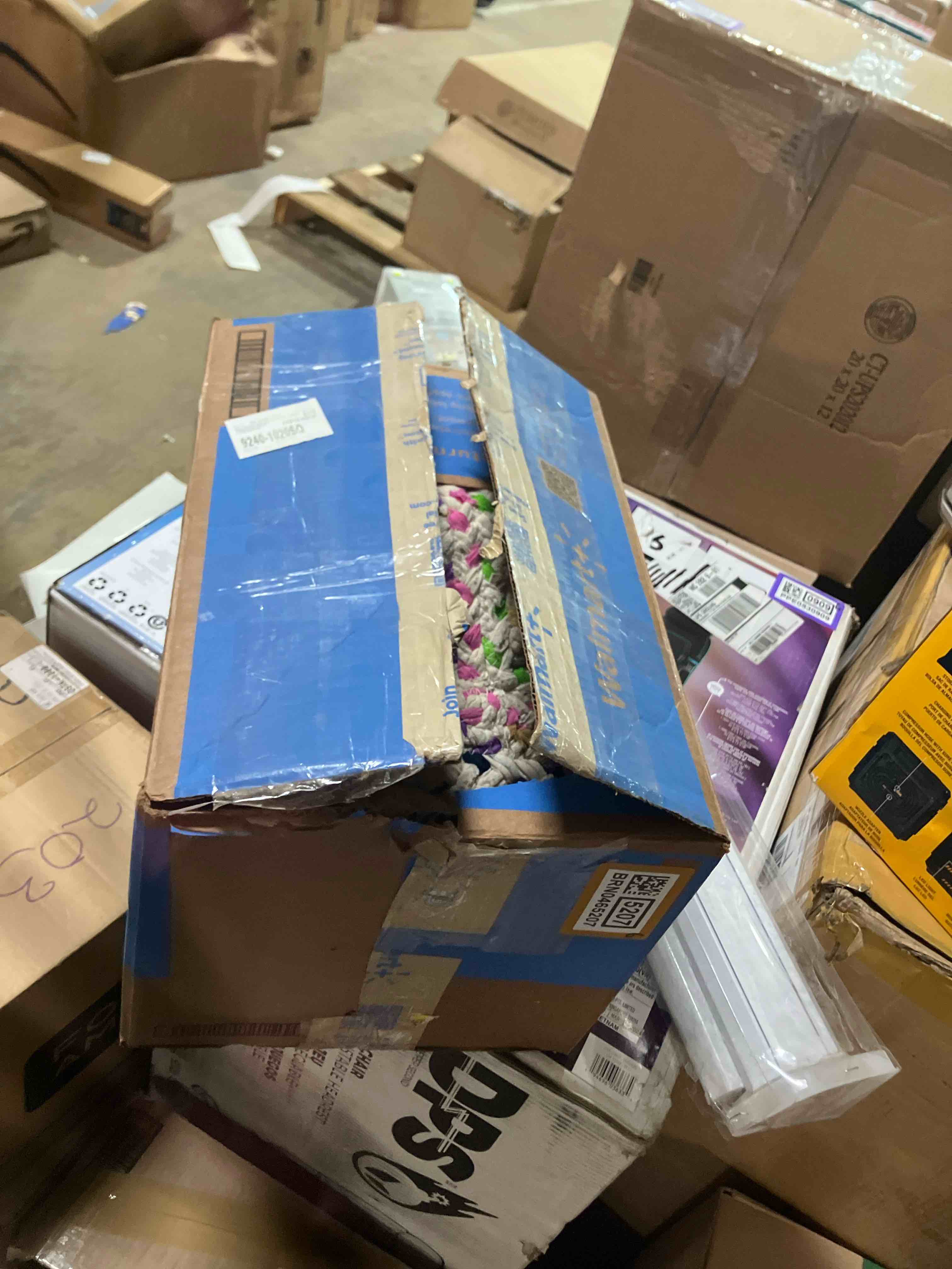 https://s3.amazonaws.com/lotting-images-prod/phillipi/BRN0465207_1738080049103.jpeg