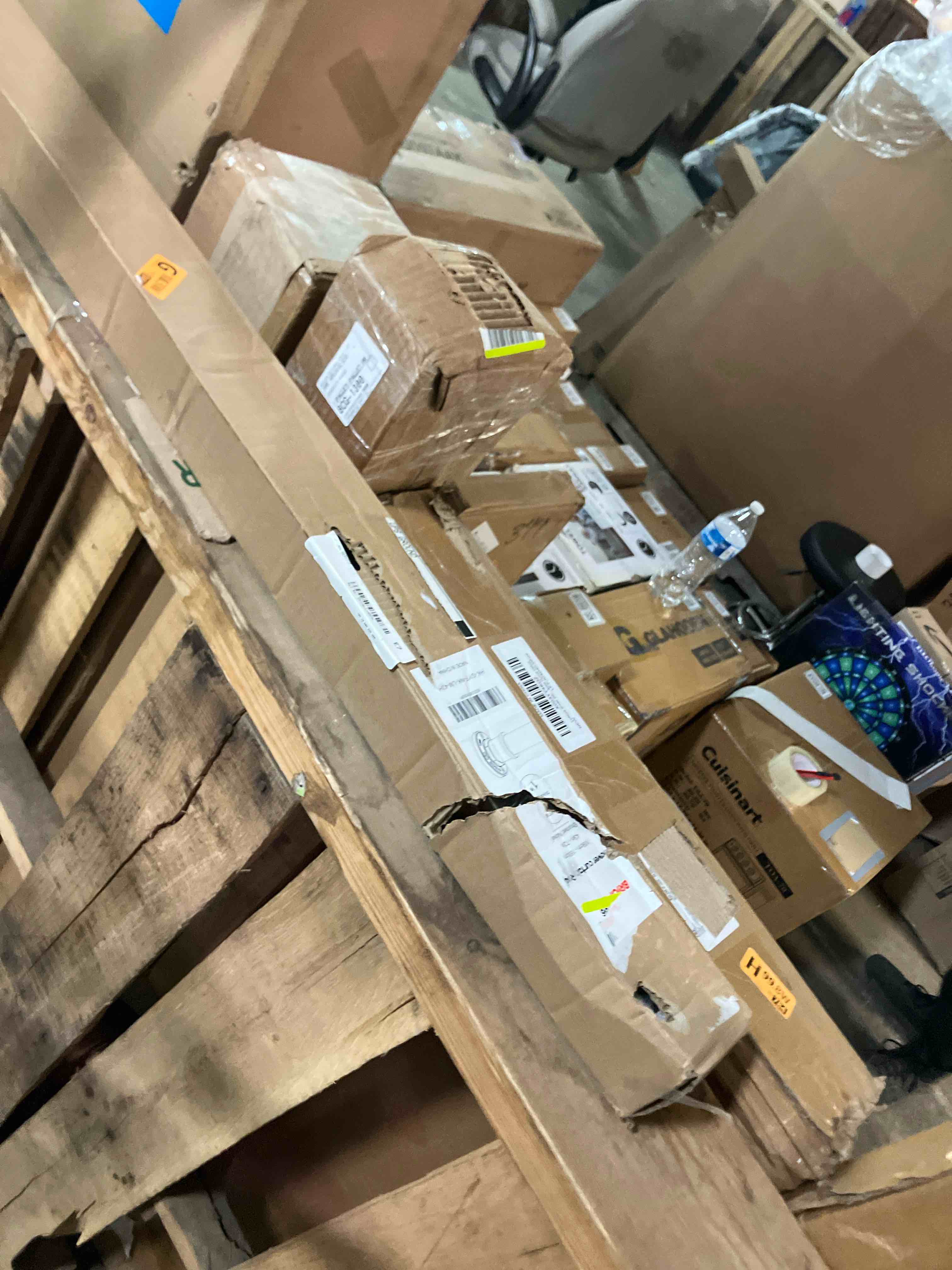 https://s3.amazonaws.com/lotting-images-prod/phillipi/BRN0465216_1738081561617.jpeg