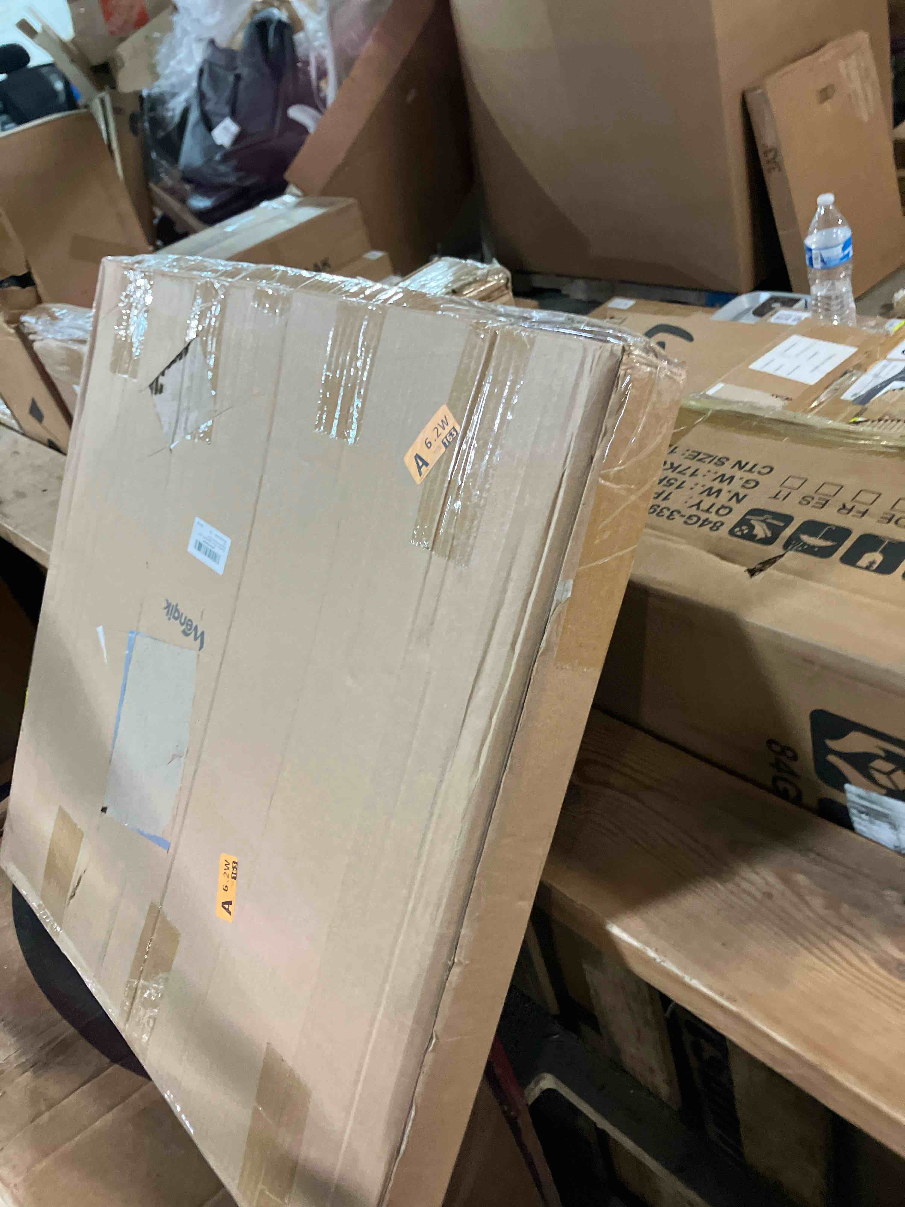 https://s3.amazonaws.com/lotting-images-prod/phillipi/BRN0465273_1738096117175.jpeg