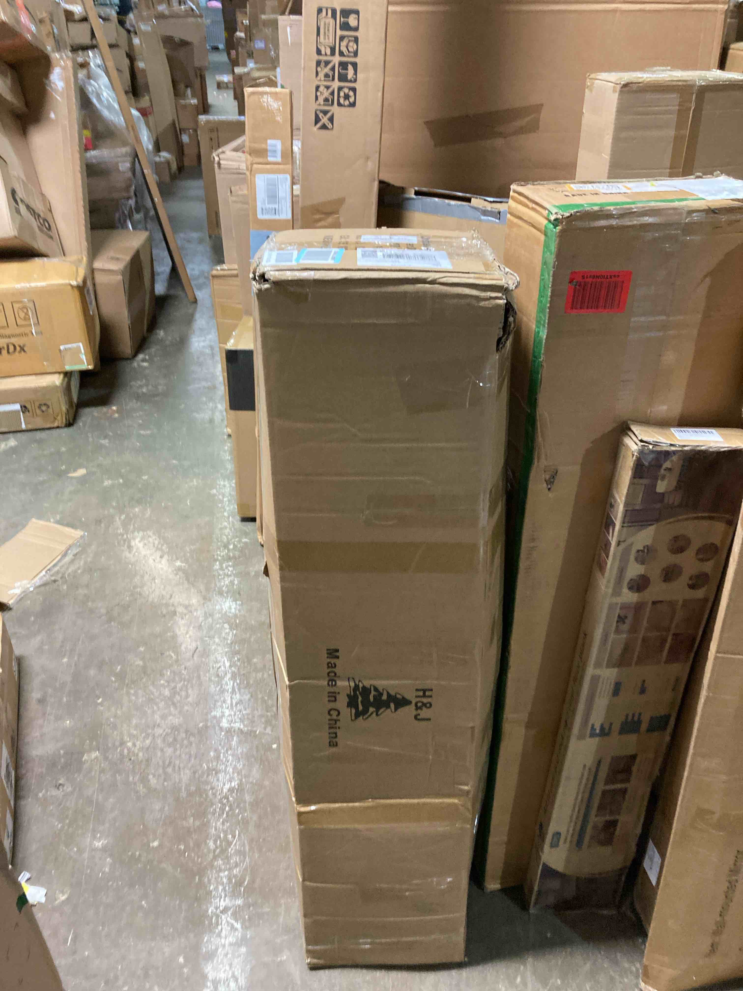 https://s3.amazonaws.com/lotting-images-prod/phillipi/BRN0465711_1737663924858.jpeg