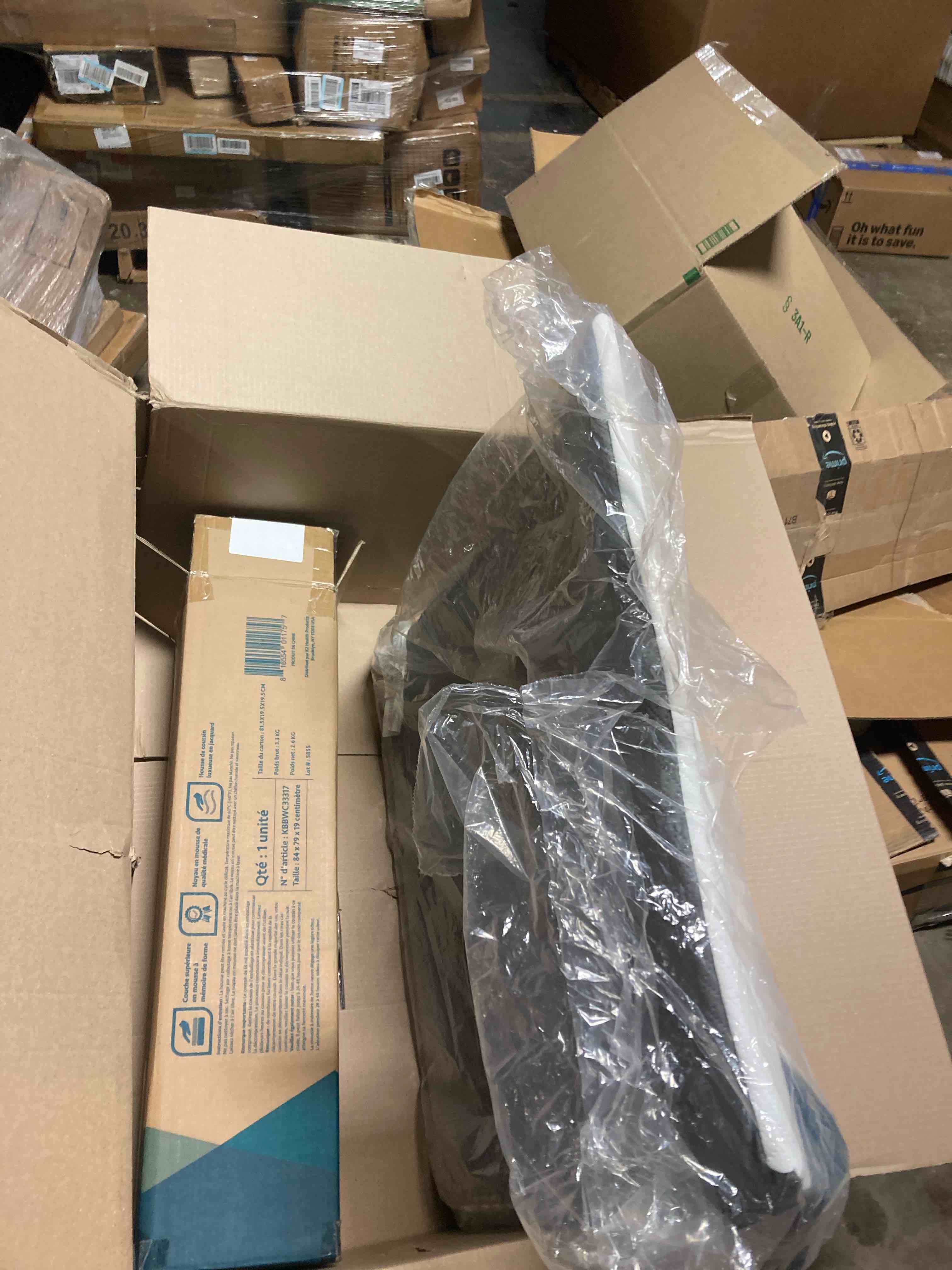 https://s3.amazonaws.com/lotting-images-prod/phillipi/BRN0465729_1737647039421.jpeg