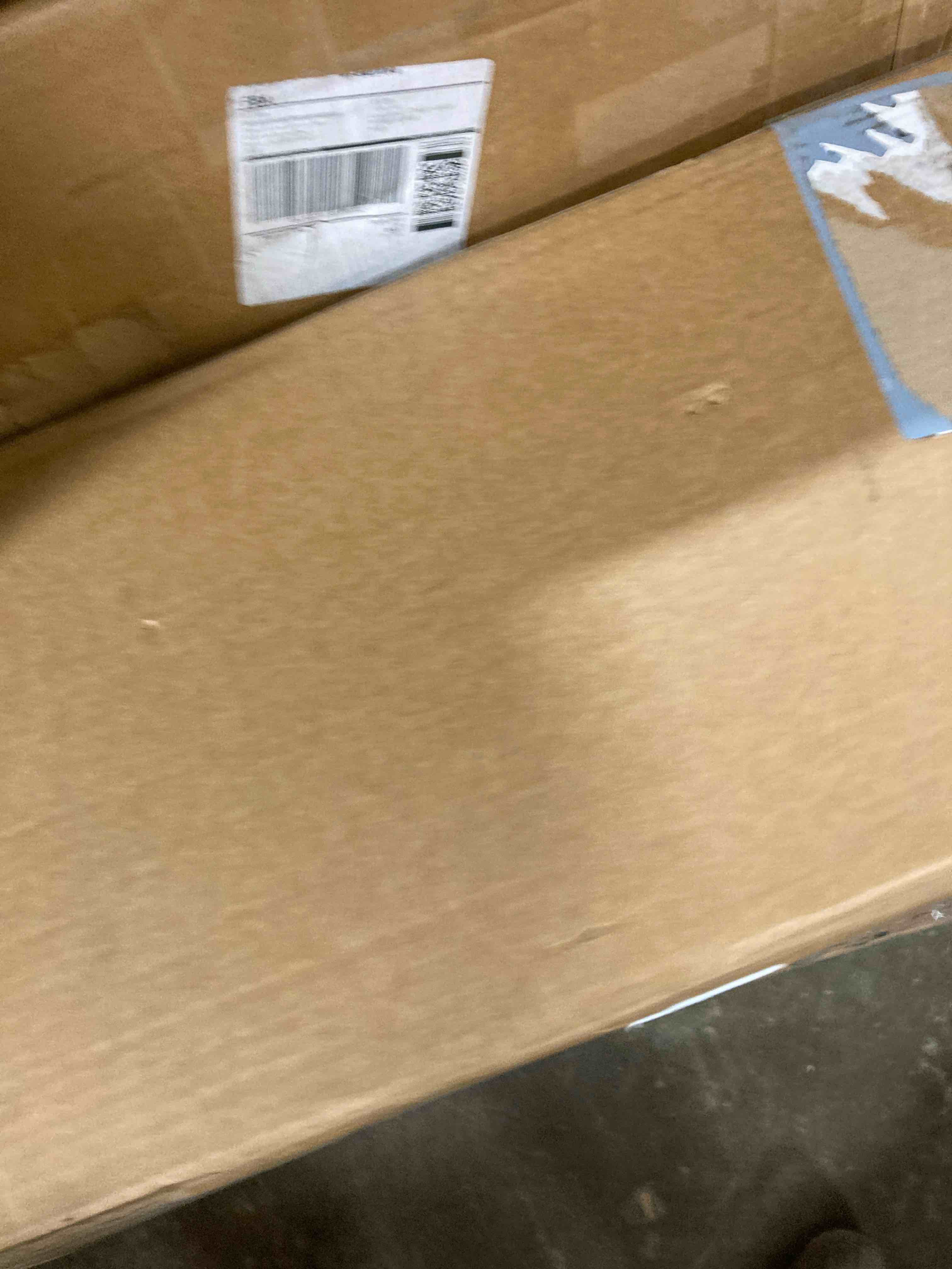 https://s3.amazonaws.com/lotting-images-prod/phillipi/BRN0465932_1737480810532.jpeg