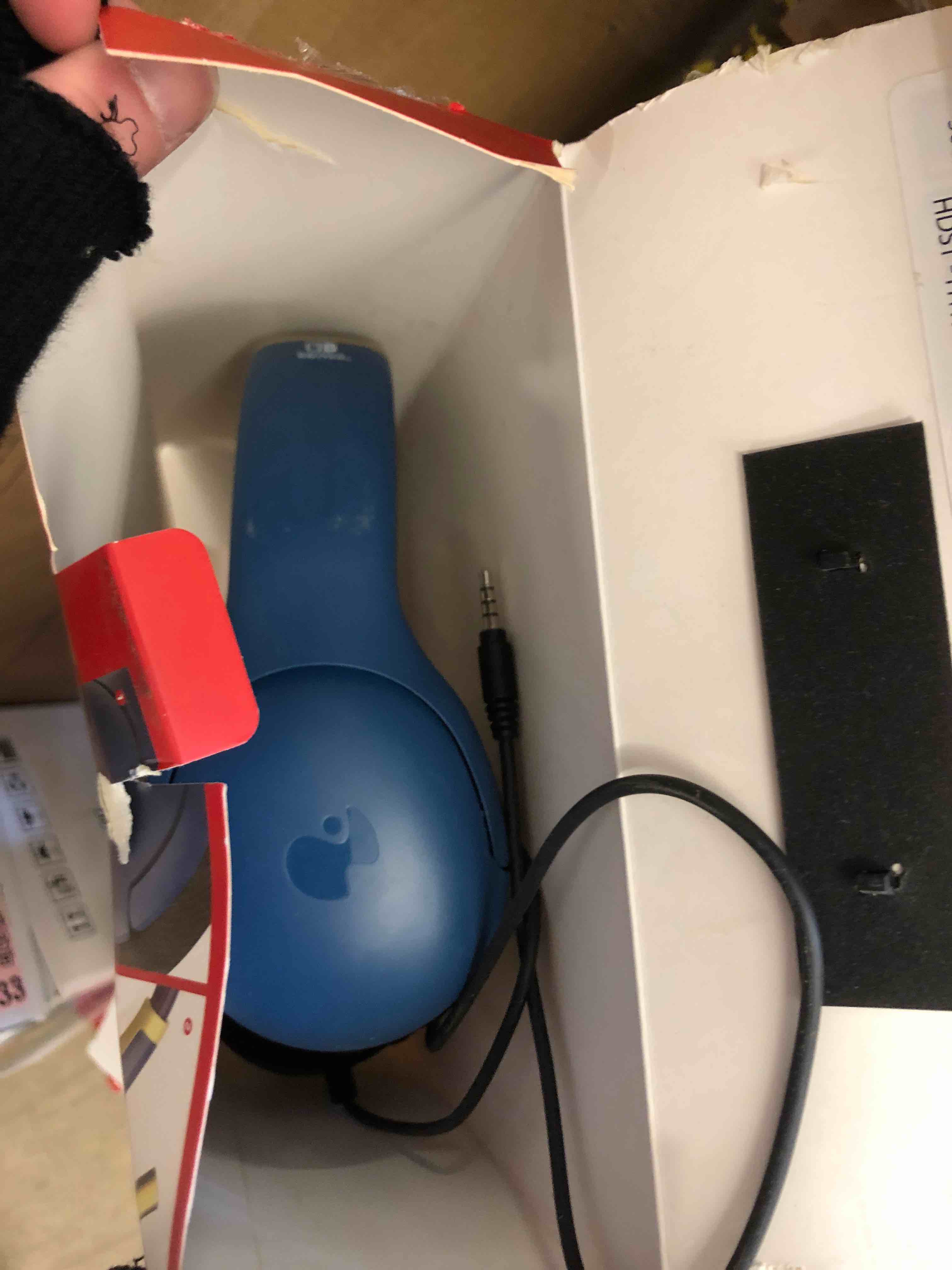 https://s3.amazonaws.com/lotting-images-prod/phillipi/BRN0466723_1737740764643.jpeg