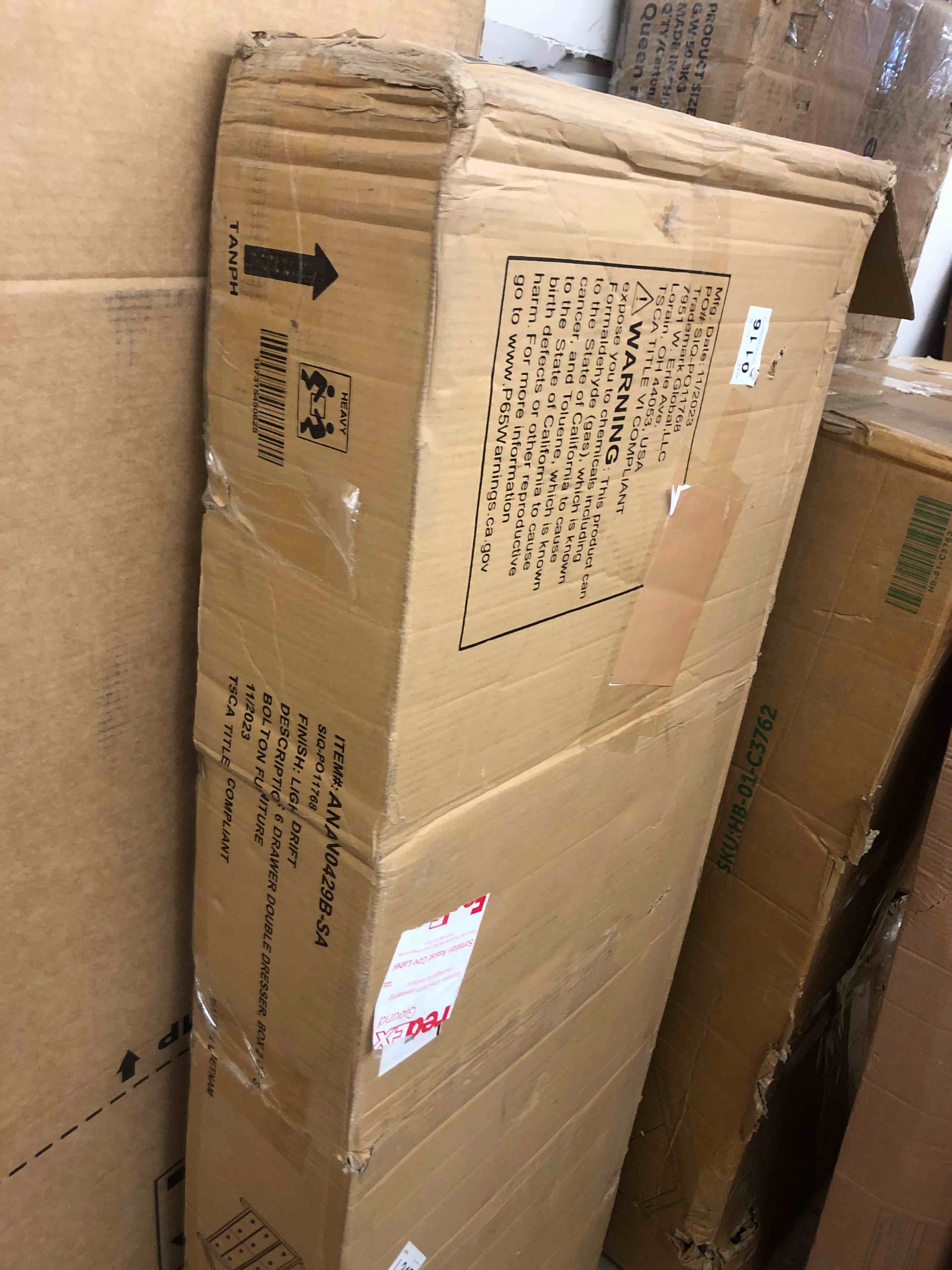 https://s3.amazonaws.com/lotting-images-prod/phillipi/BRN0466826_1737482250603.jpeg