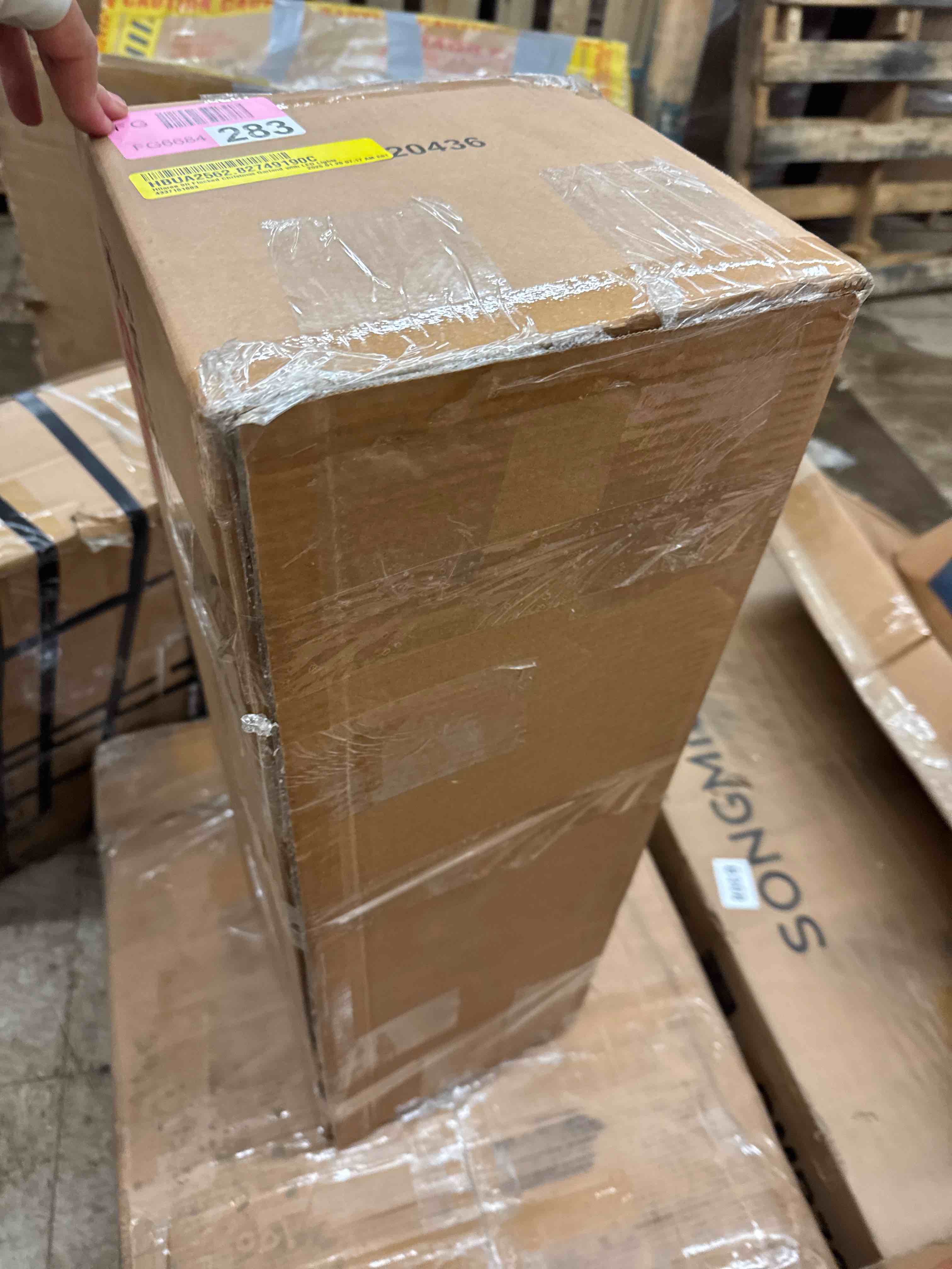 https://s3.amazonaws.com/lotting-images-prod/phillipi/BRN0468184_1739894769247.jpeg