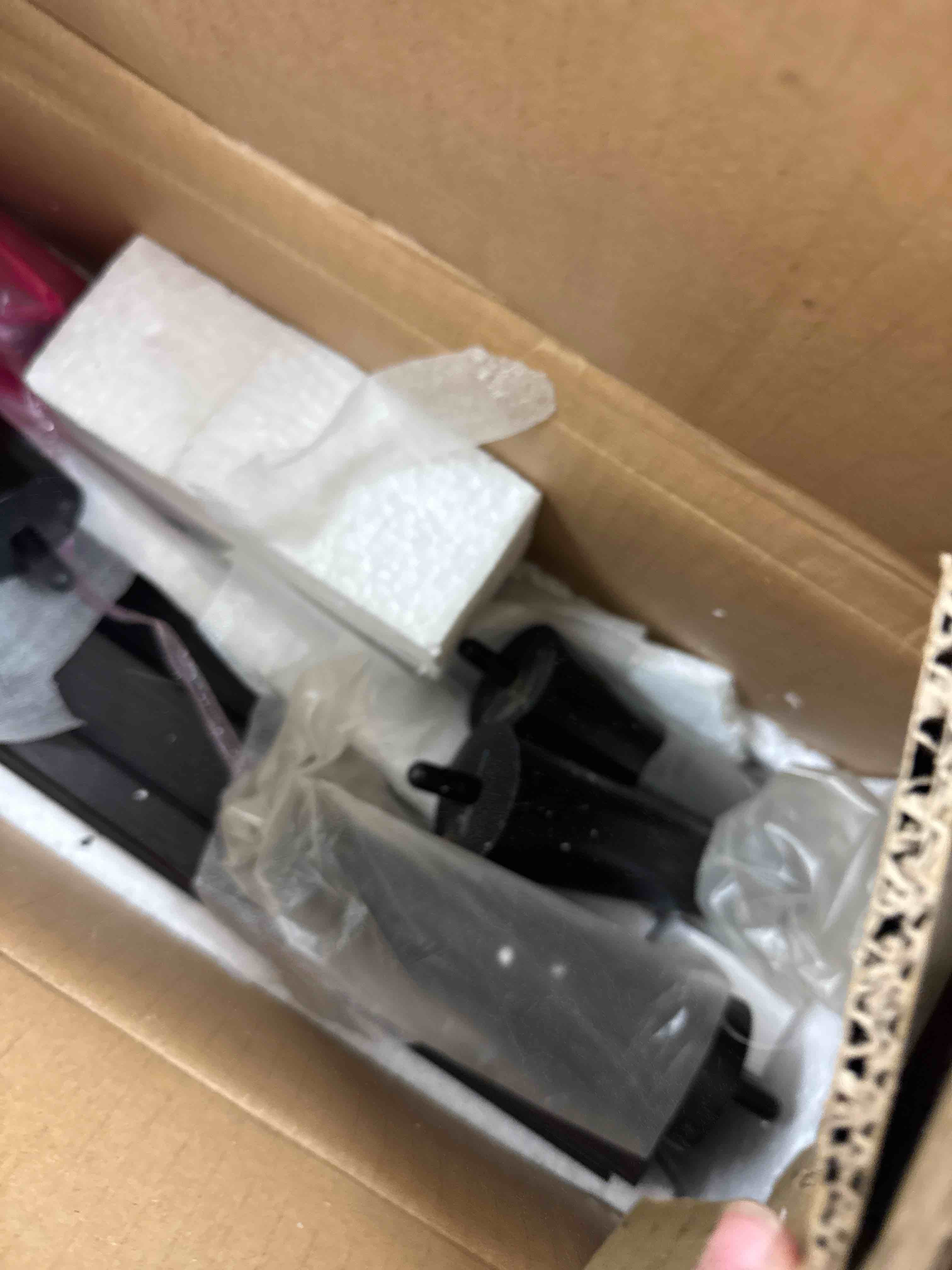 https://s3.amazonaws.com/lotting-images-prod/phillipi/BRN0468192_1739892699240.jpeg