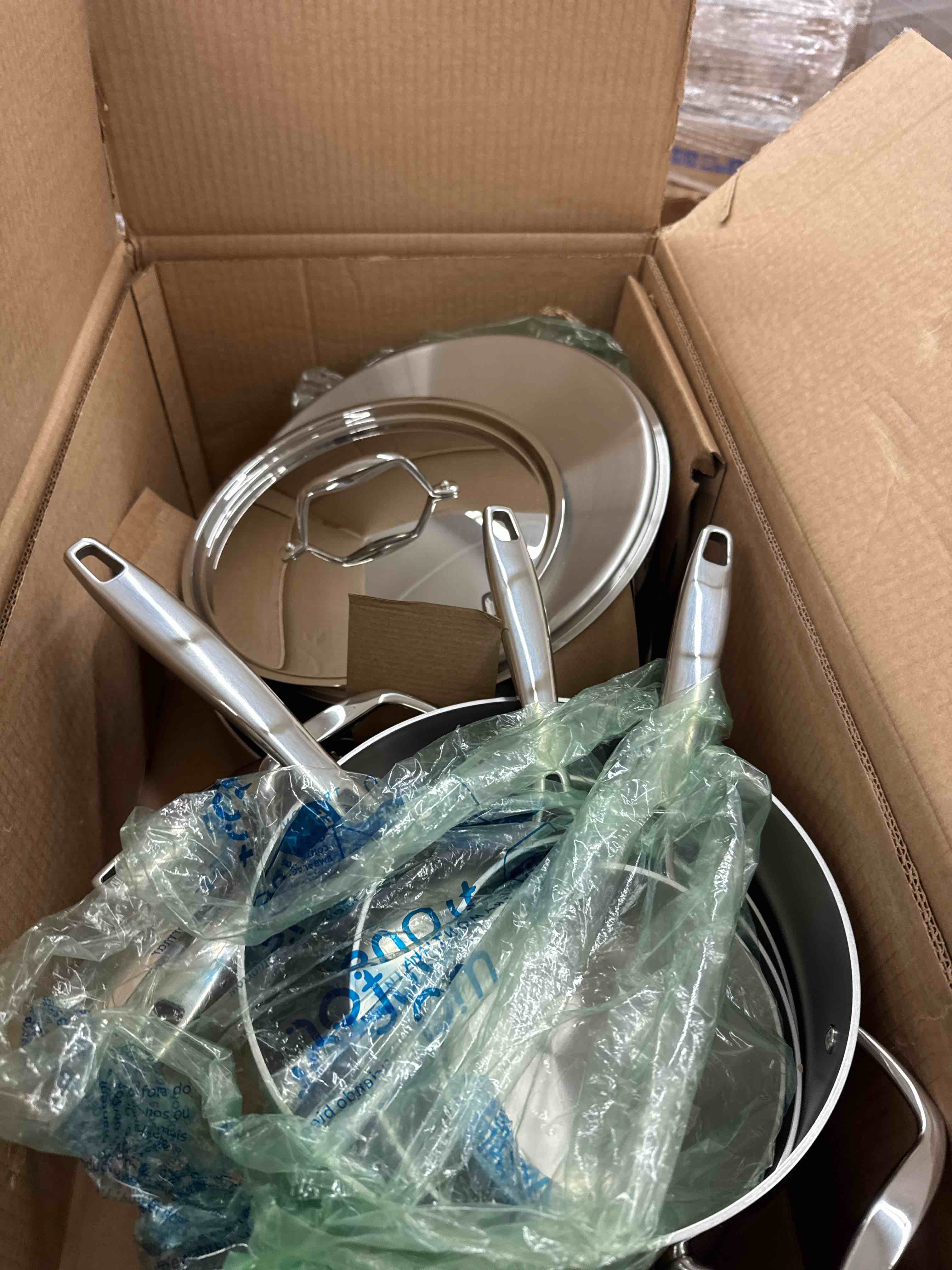 https://s3.amazonaws.com/lotting-images-prod/phillipi/BRN0468196_1739891539576.jpeg