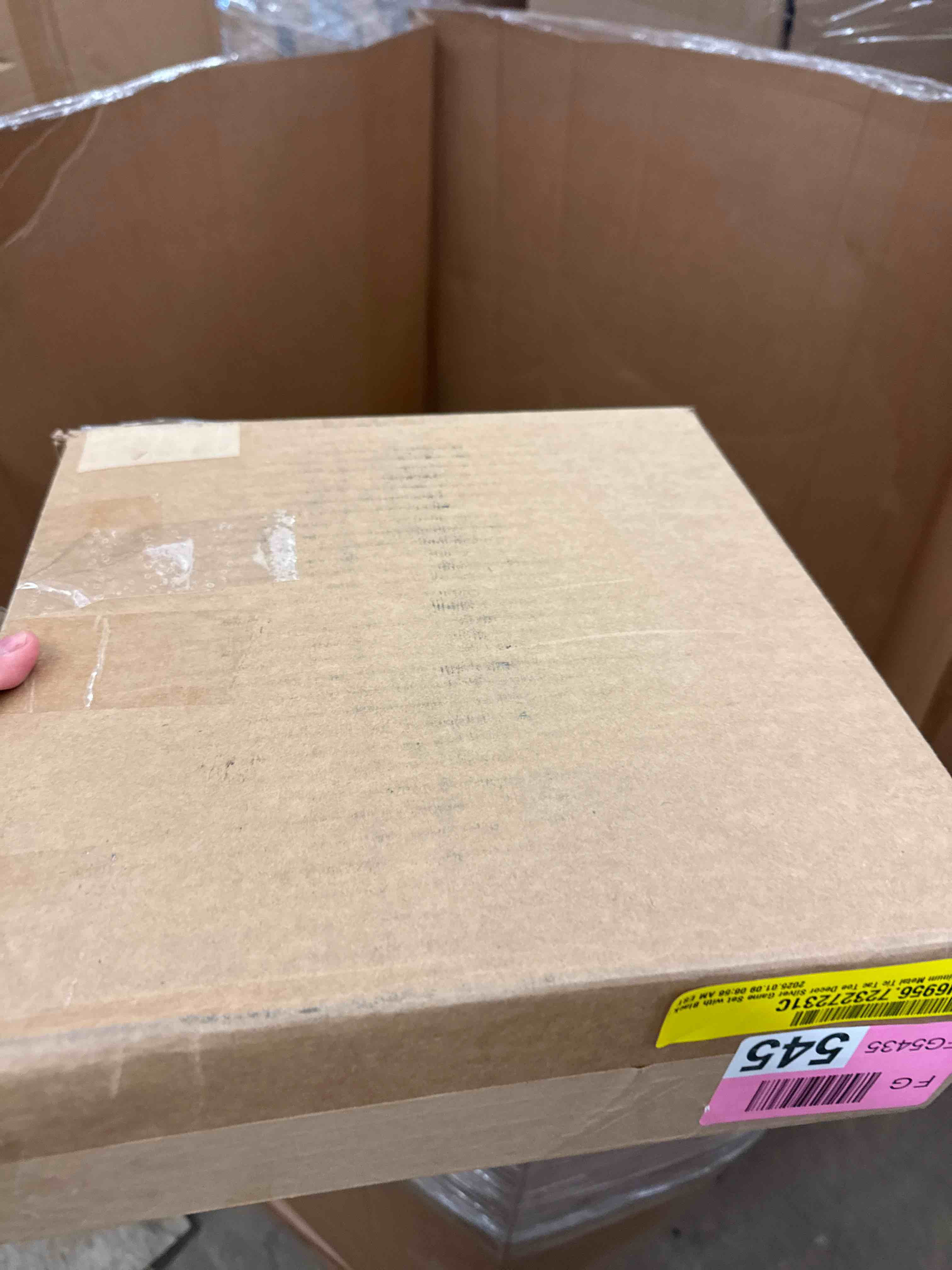 https://s3.amazonaws.com/lotting-images-prod/phillipi/BRN0468204_1739889461631.jpeg