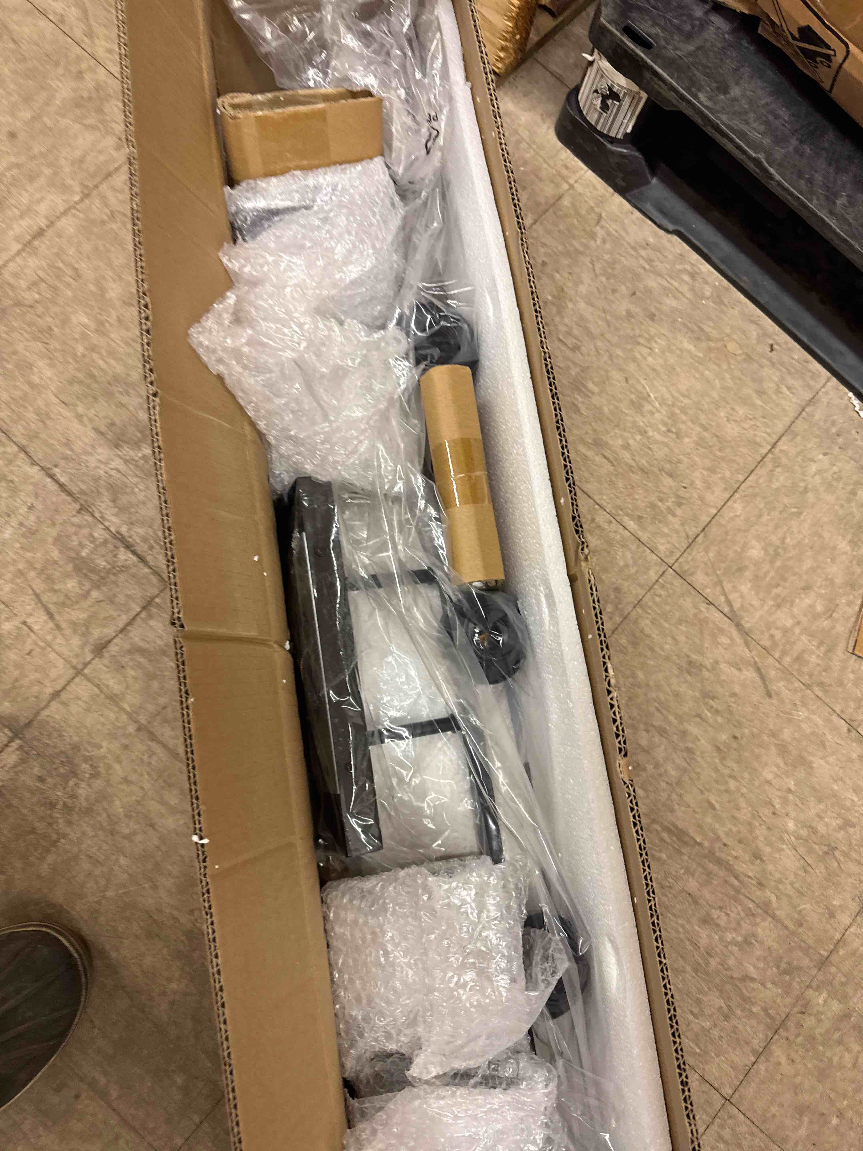 https://s3.amazonaws.com/lotting-images-prod/phillipi/BRN0468505_1739377058122.jpeg