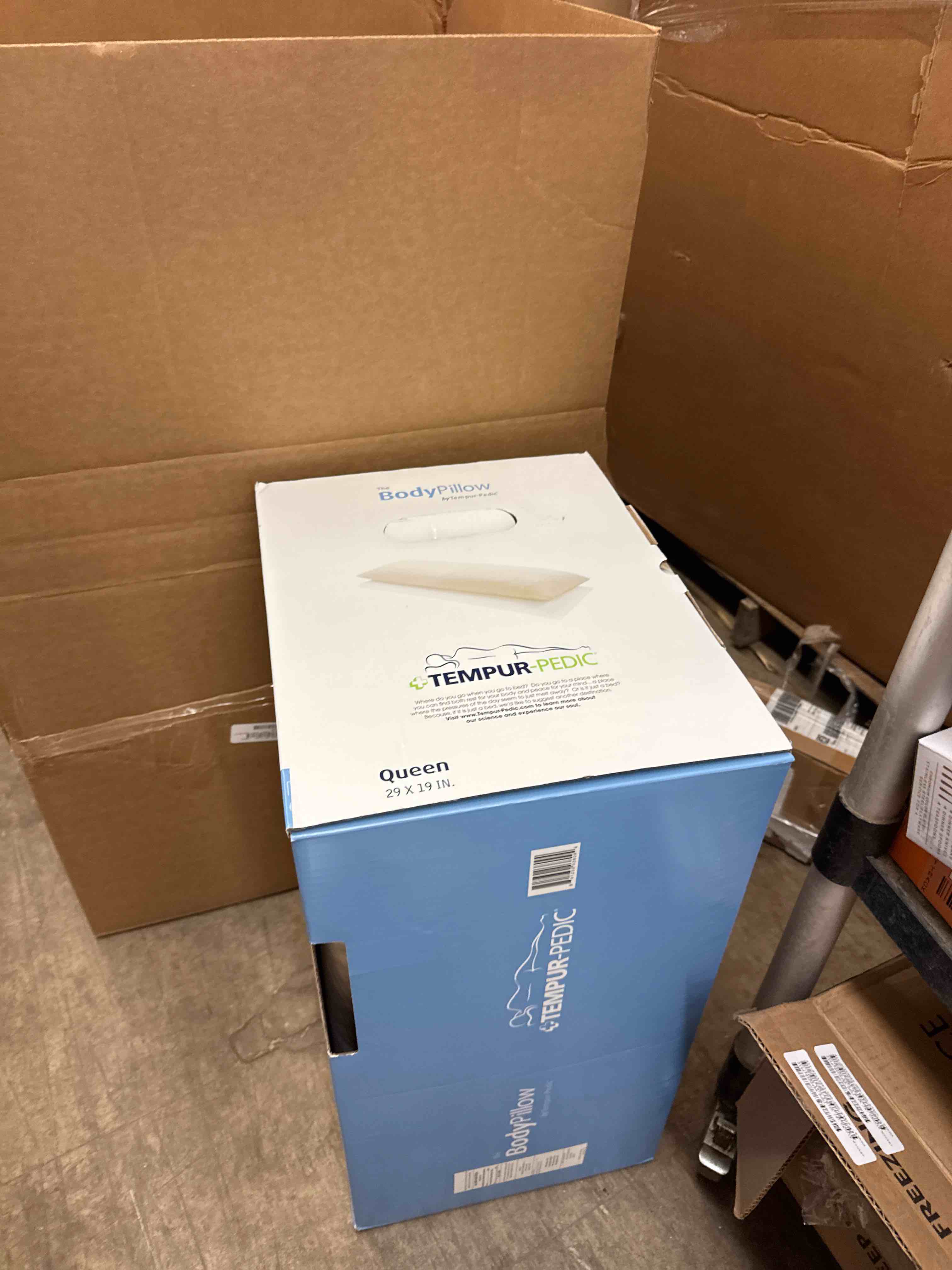 https://s3.amazonaws.com/lotting-images-prod/phillipi/BRN0468506_1739376901229.jpeg