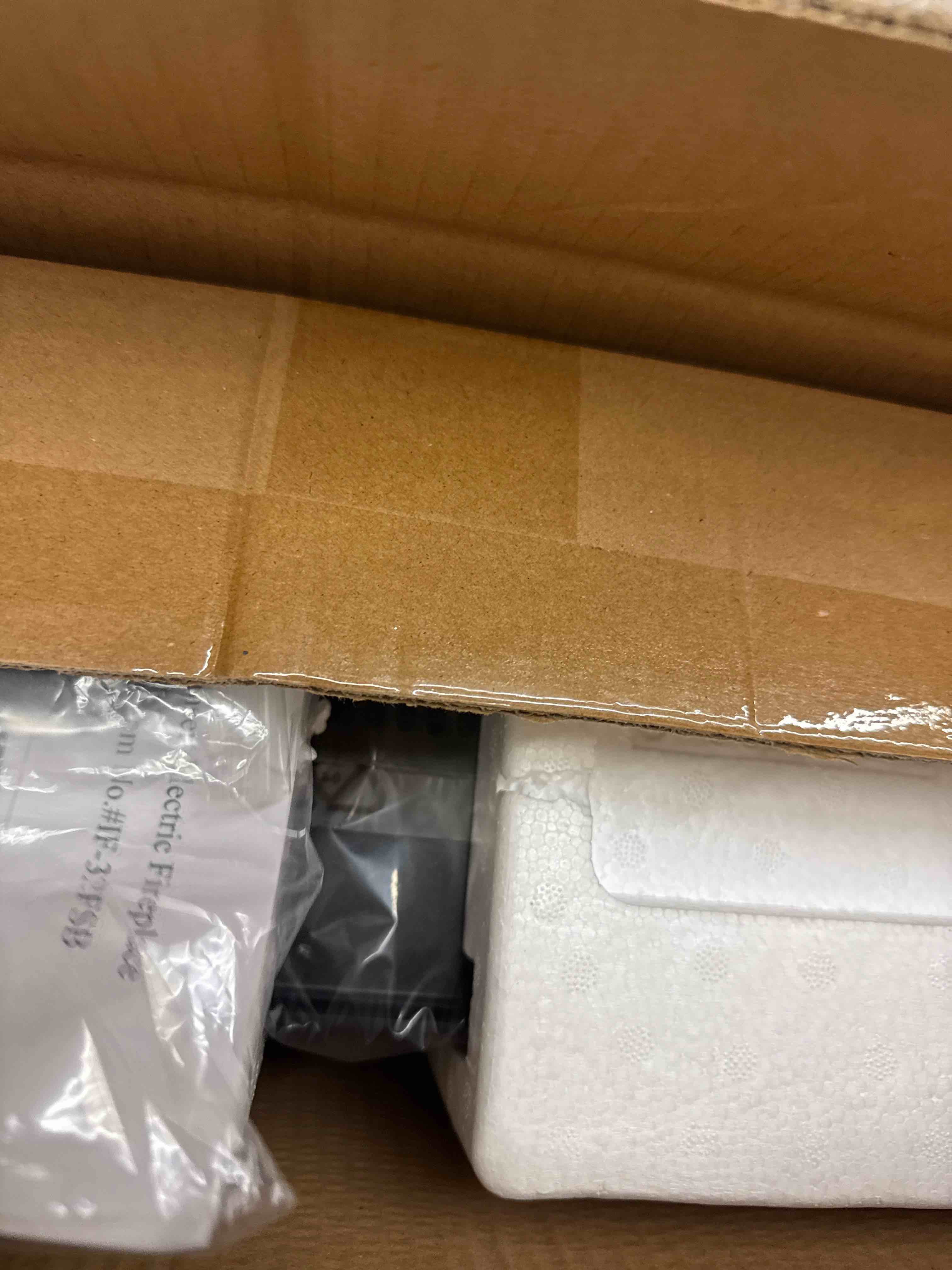 https://s3.amazonaws.com/lotting-images-prod/phillipi/BRN0468512_1739376065903.jpeg