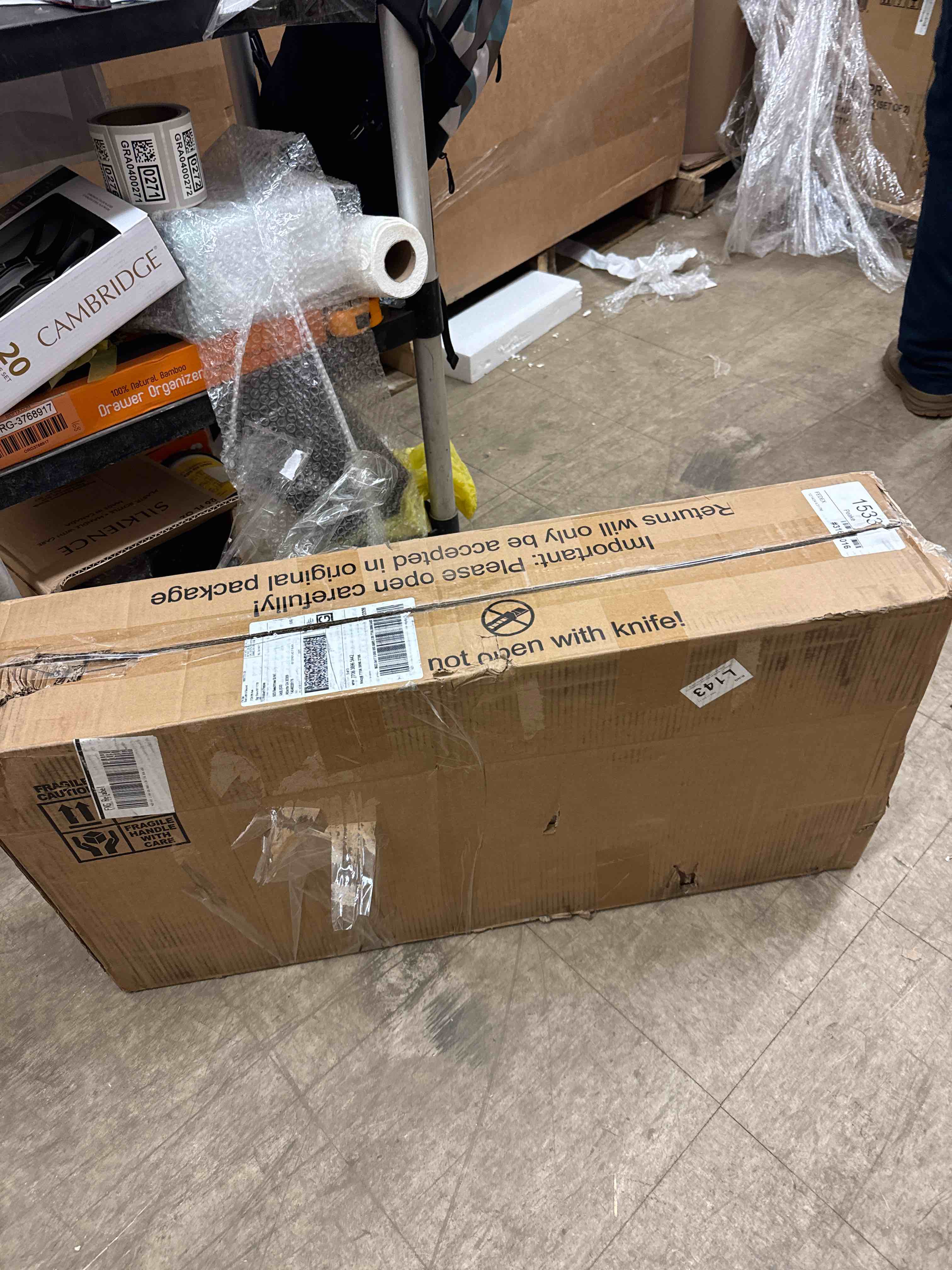https://s3.amazonaws.com/lotting-images-prod/phillipi/BRN0468512_1739376105265.jpeg