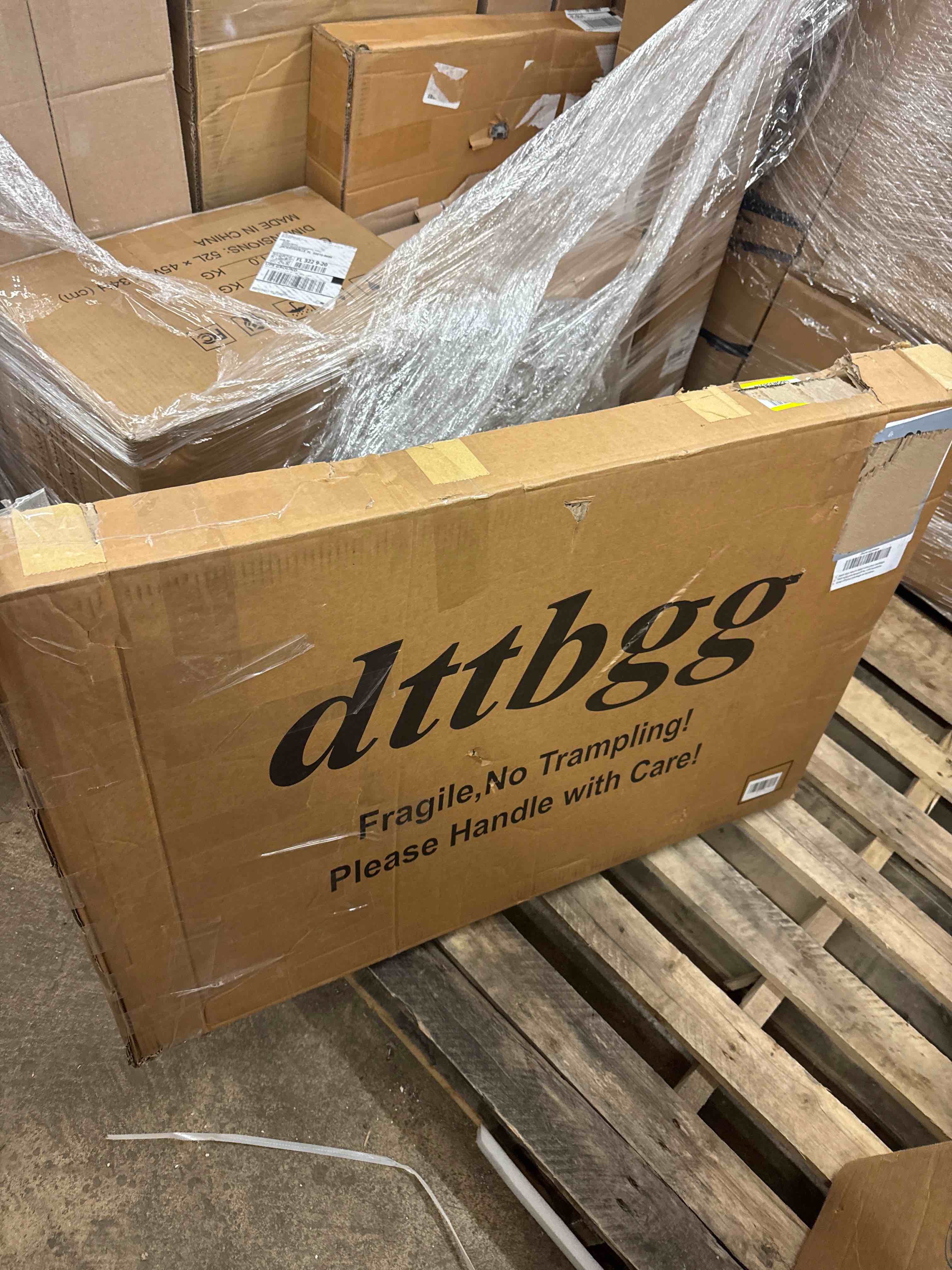 https://s3.amazonaws.com/lotting-images-prod/phillipi/BRN0468865_1738949910136.jpeg