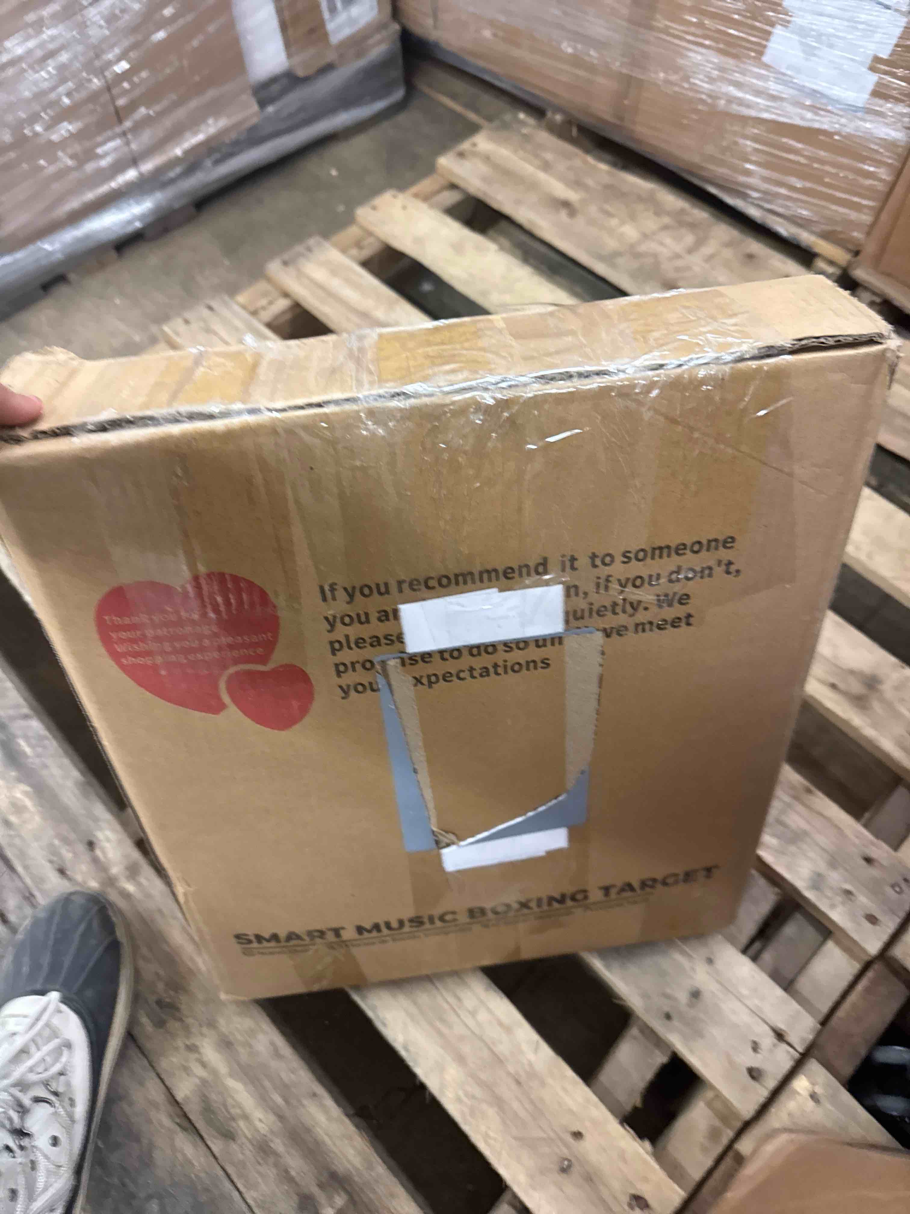 https://s3.amazonaws.com/lotting-images-prod/phillipi/BRN0468880_1738947307437.jpeg