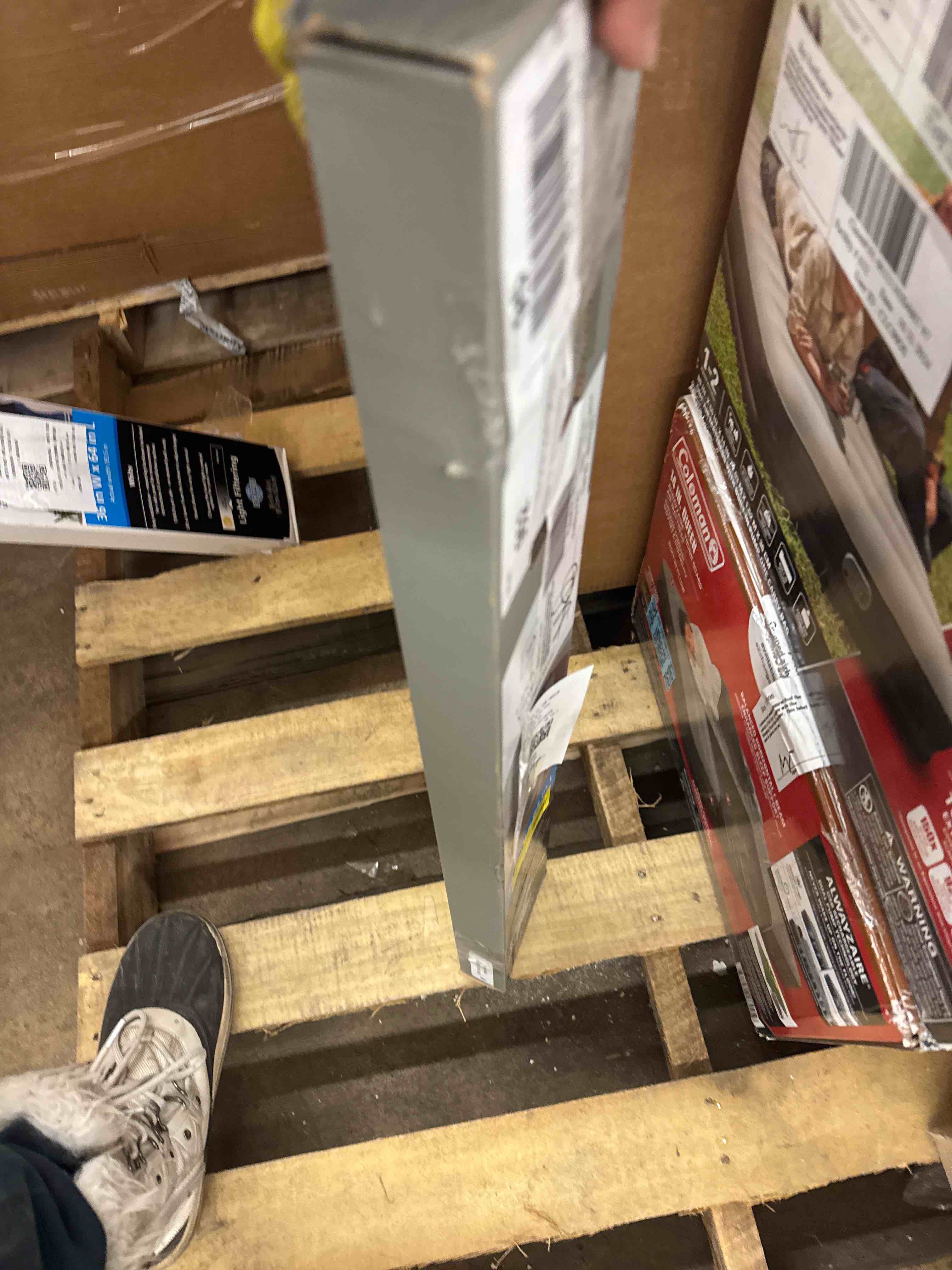 https://s3.amazonaws.com/lotting-images-prod/phillipi/BRN0468895_1738939337430.jpeg